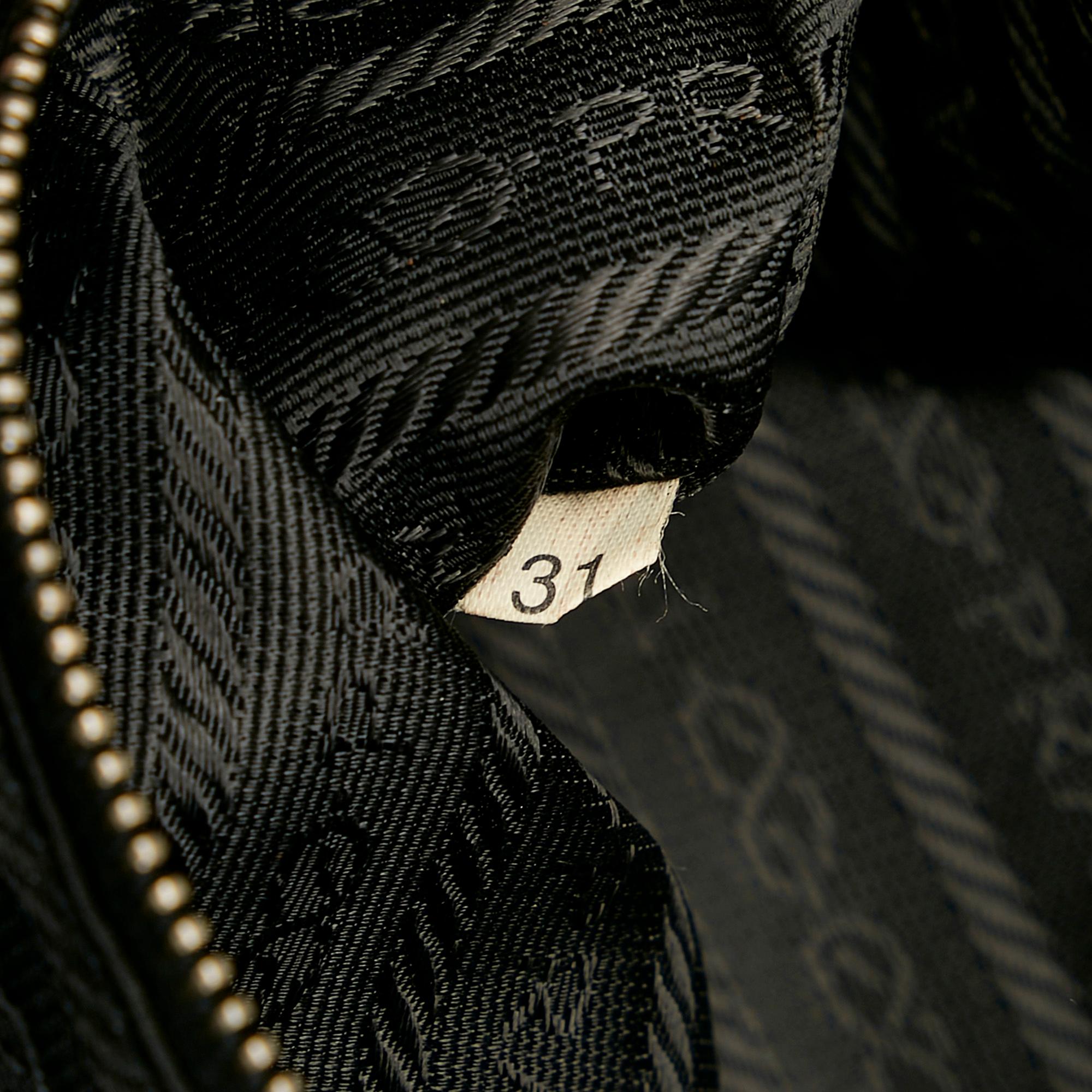 Prada Tessuto Shoulder Bag (SHG-37930)