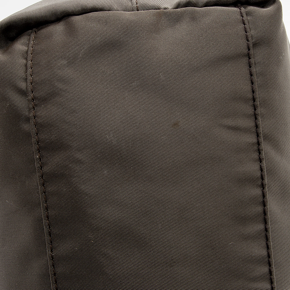 Prada Tessuto Tall Tote (SHF-15385)