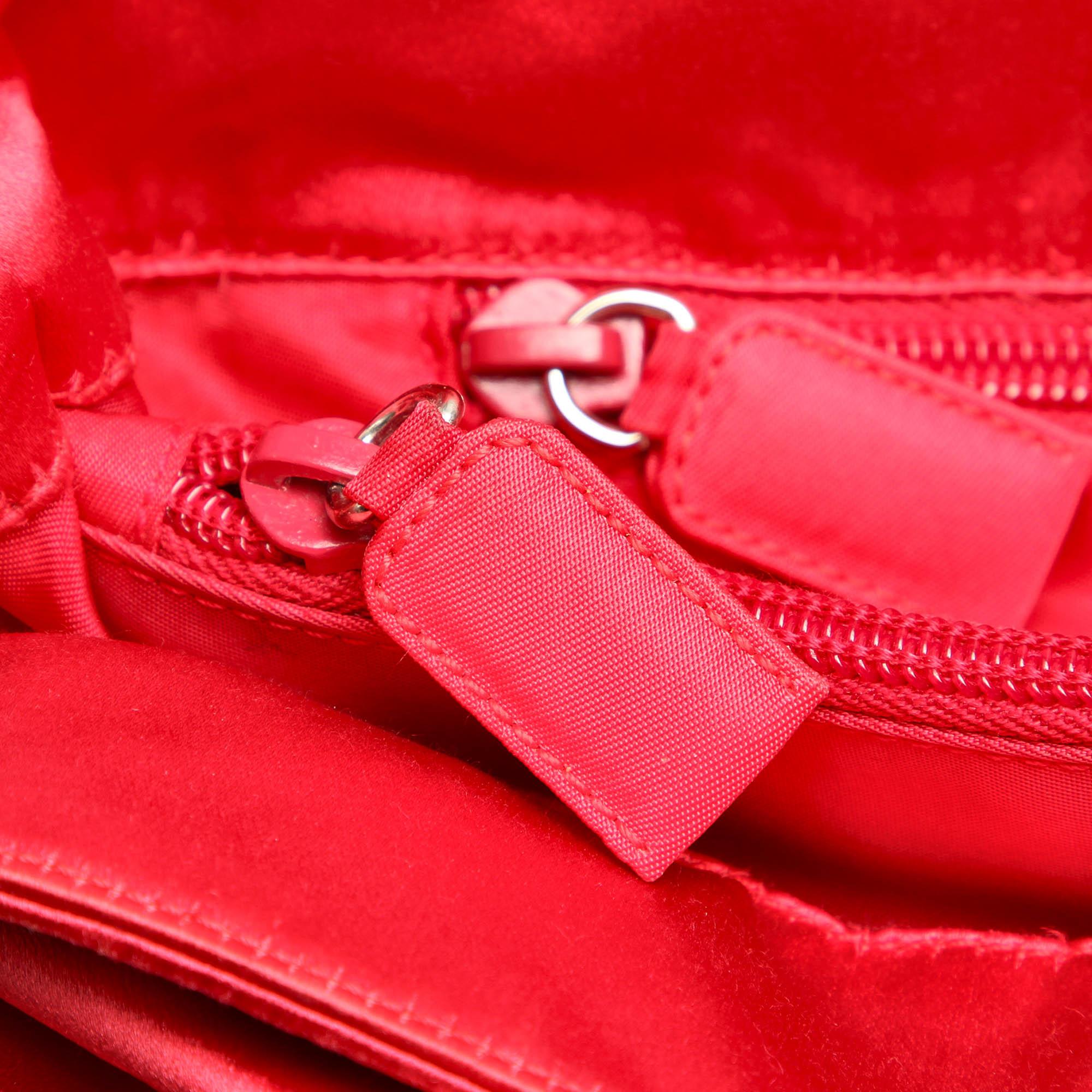 Prada Tessuto Tote Bag (SHG-15285)