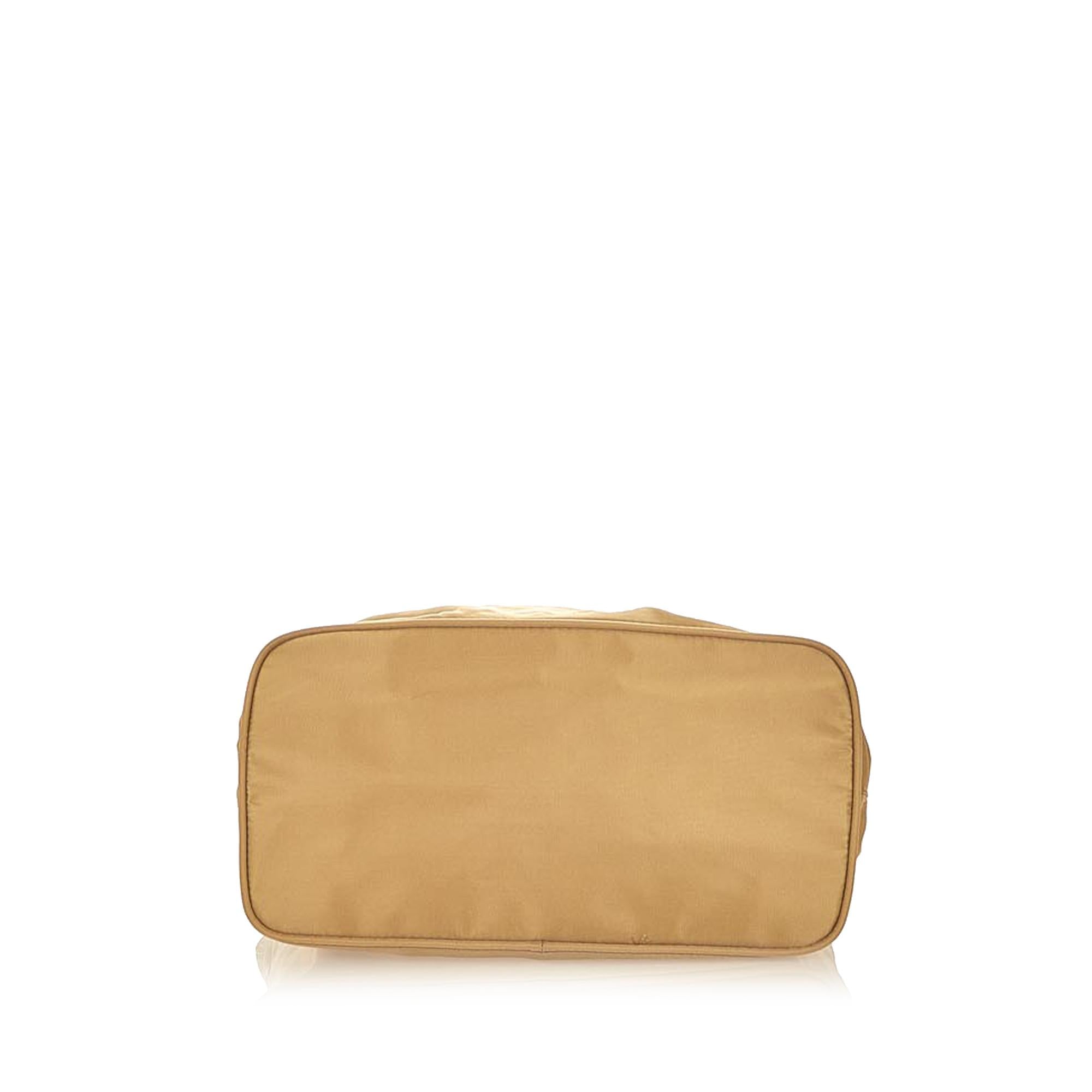 Prada Tessuto Tote Bag (SHG-19919)