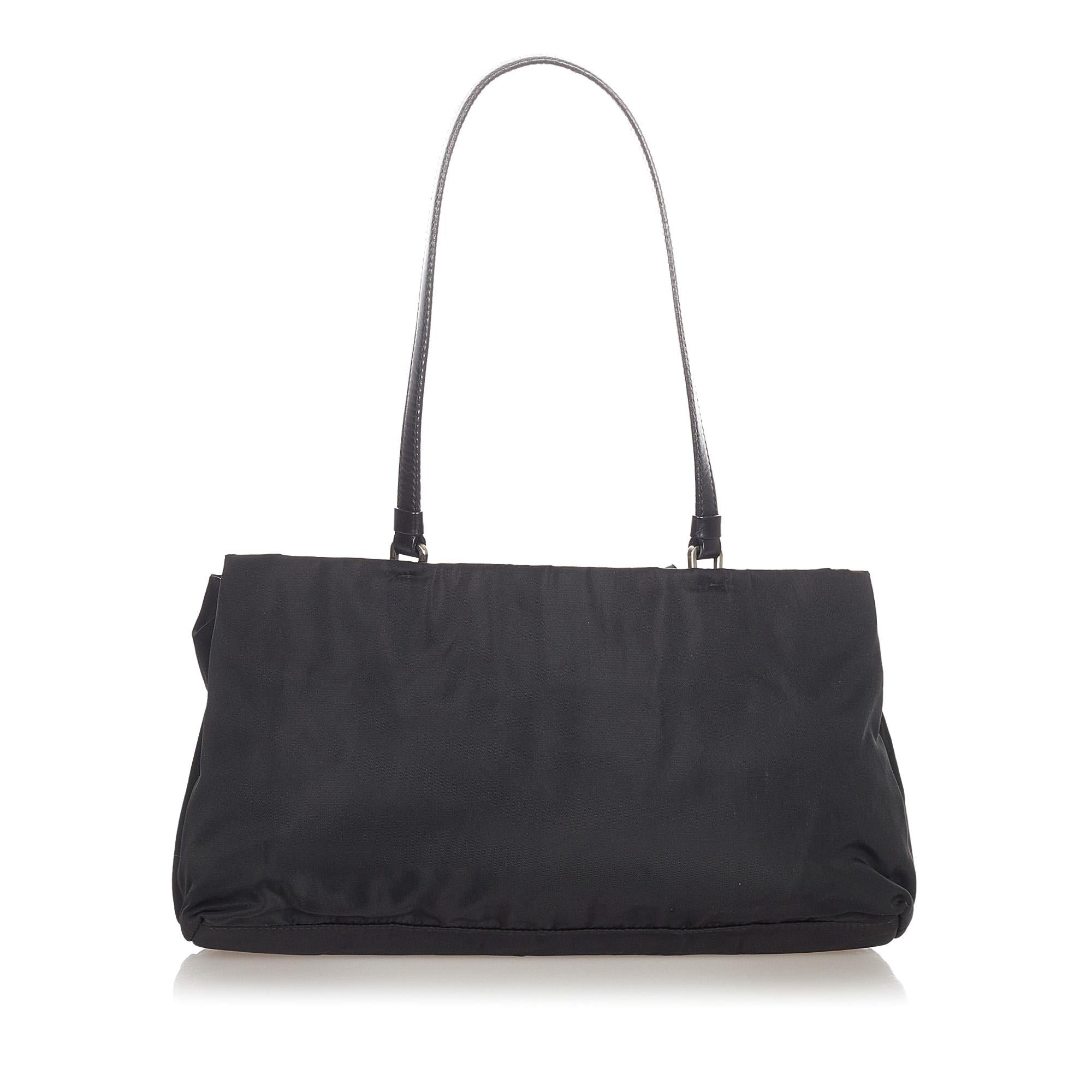 Prada Tessuto Tote Bag (SHG-31518)