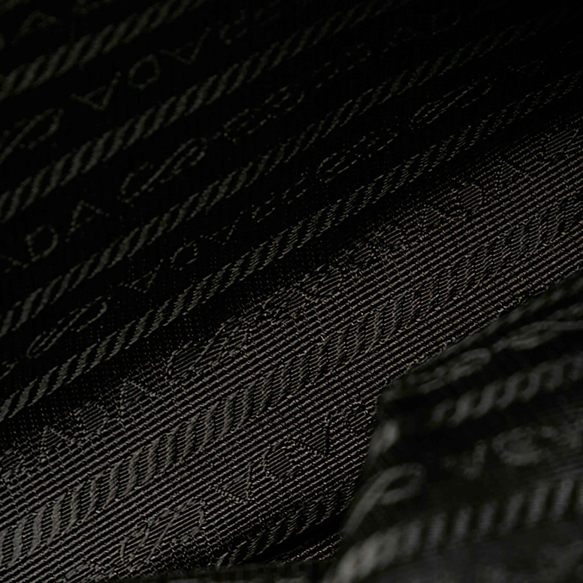 Prada Tessuto Tote Bag (SHG-24952)