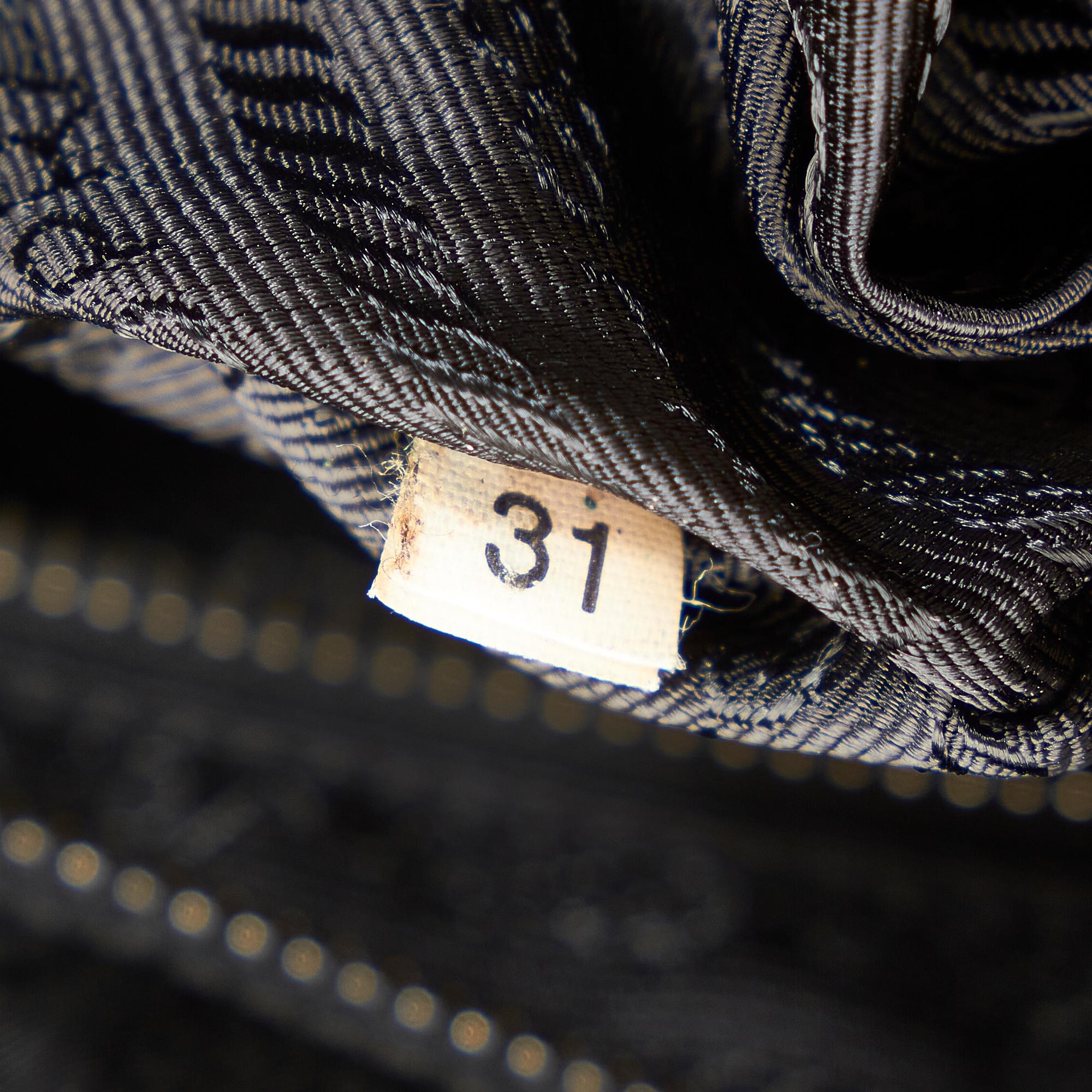 Prada Tessuto Tote Bag (SHG-25680)