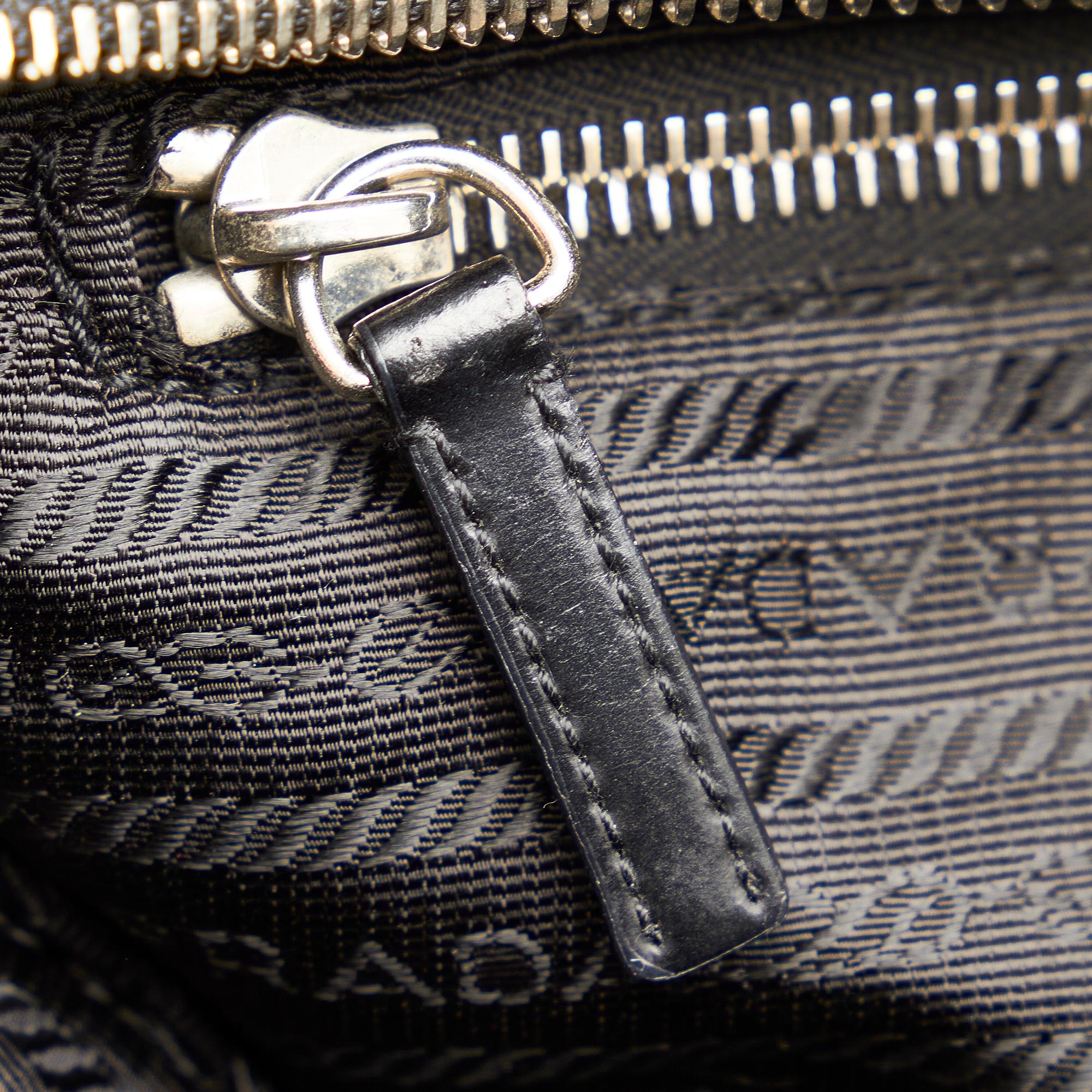 Prada Tessuto Tote Bag (SHG-25680)