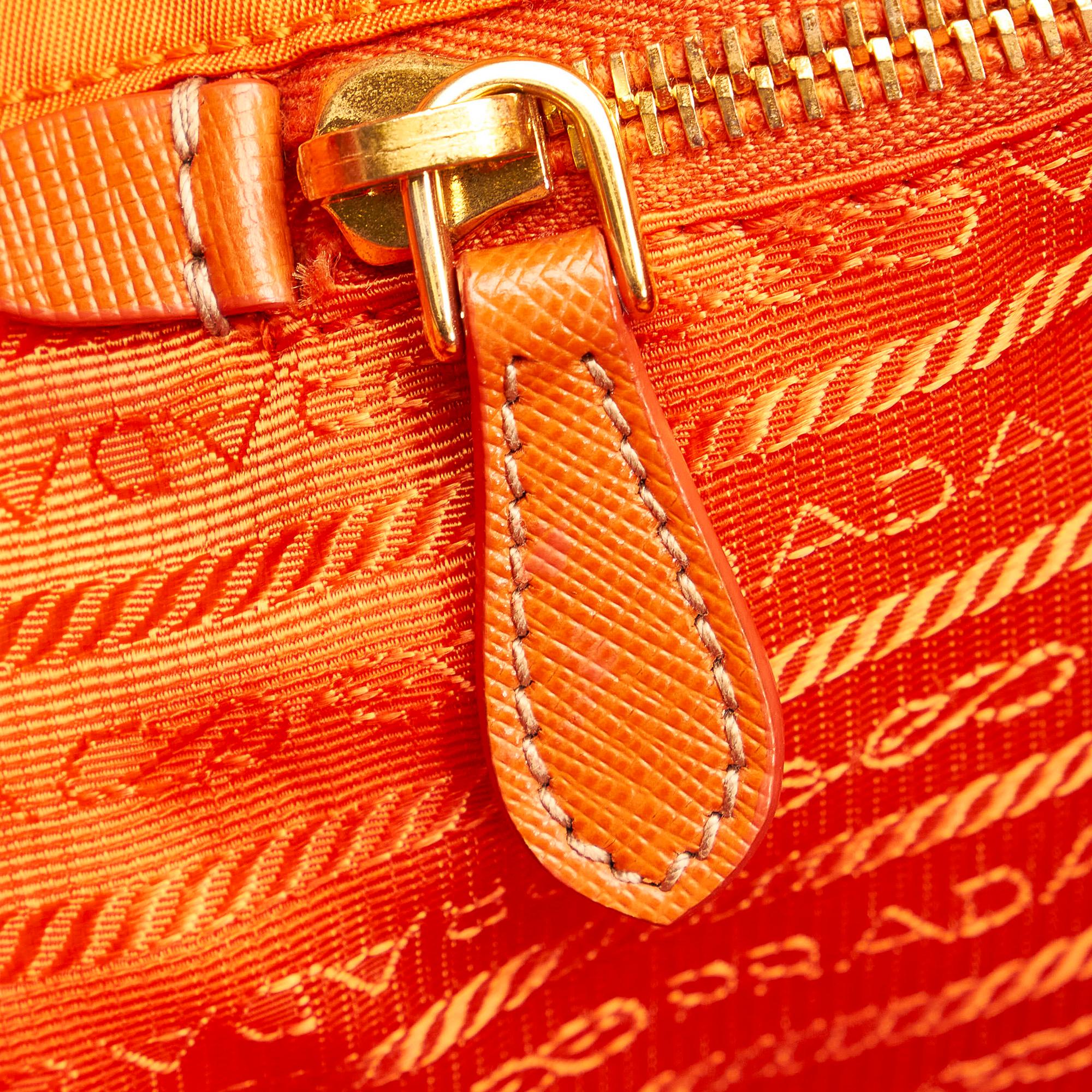 Prada Tessuto Tote Bag (SHG-27689)