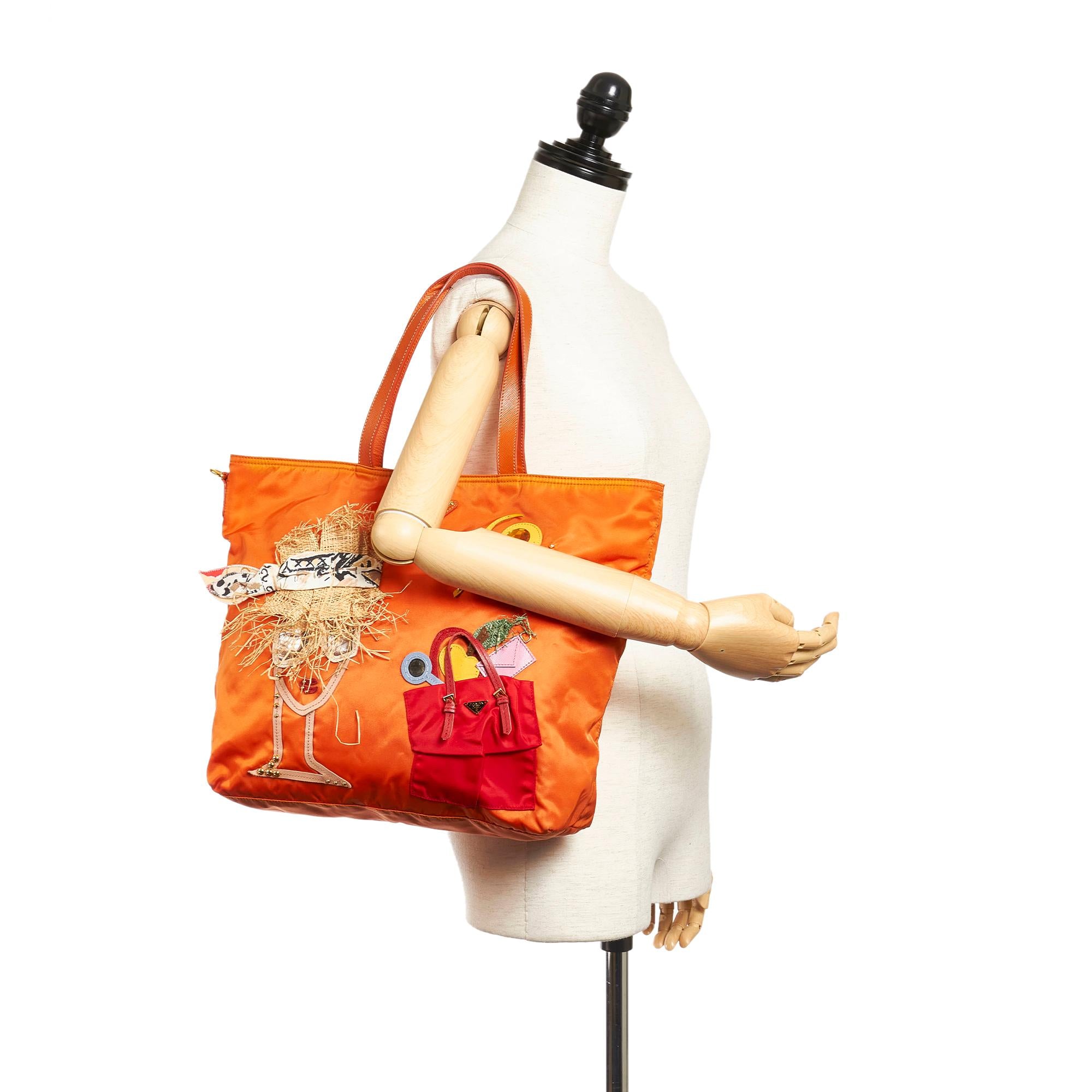 Prada Tessuto Tote Bag (SHG-27689)