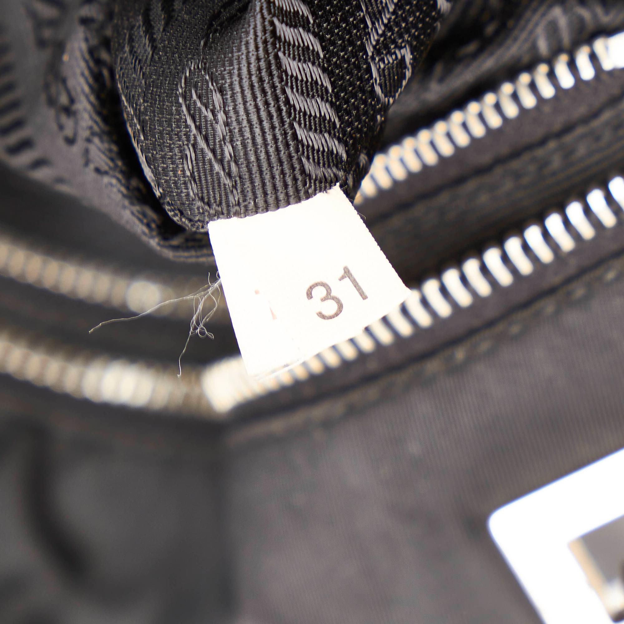 Prada Tessuto Tote Bag (SHG-27745)