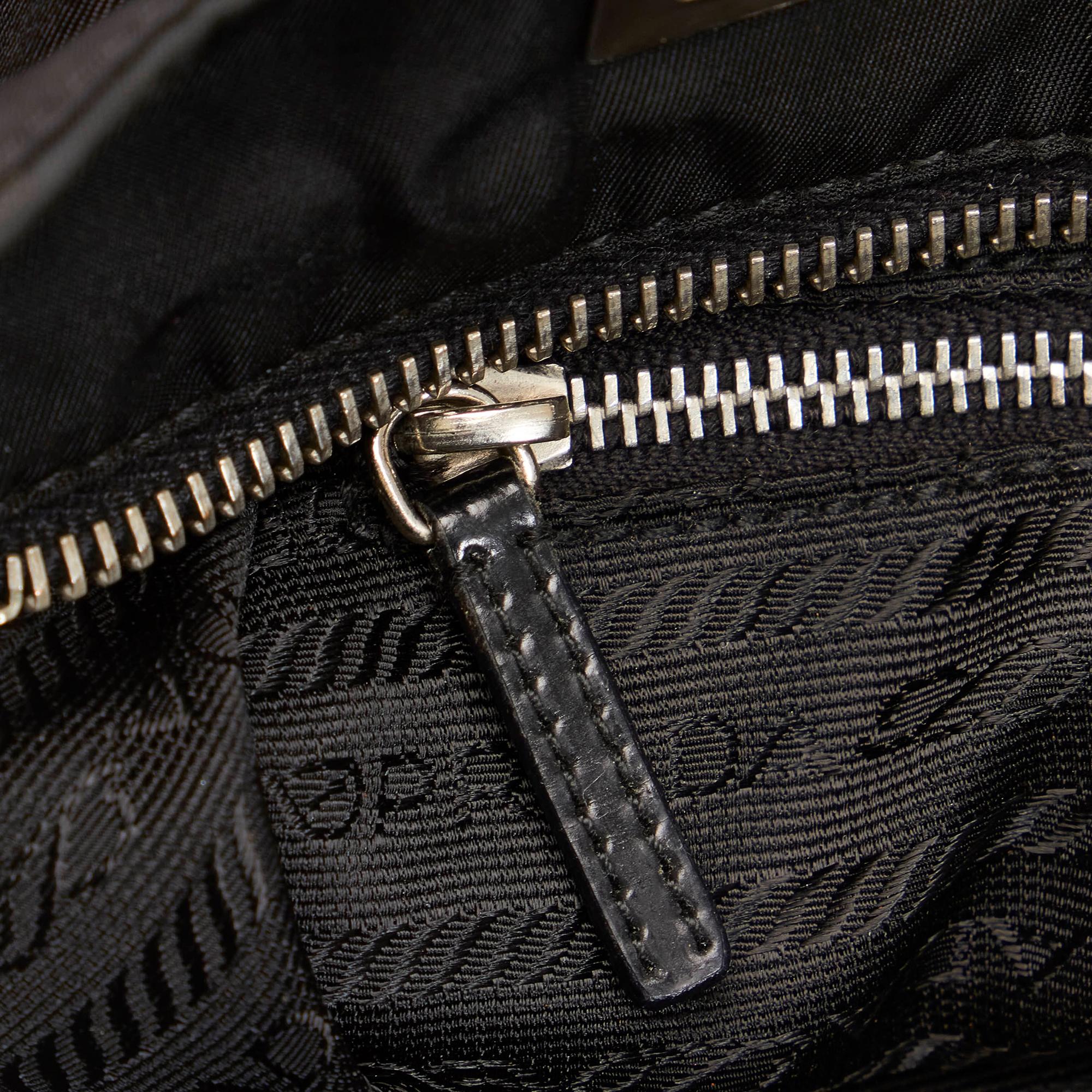 Prada Tessuto Tote Bag (SHG-27745)