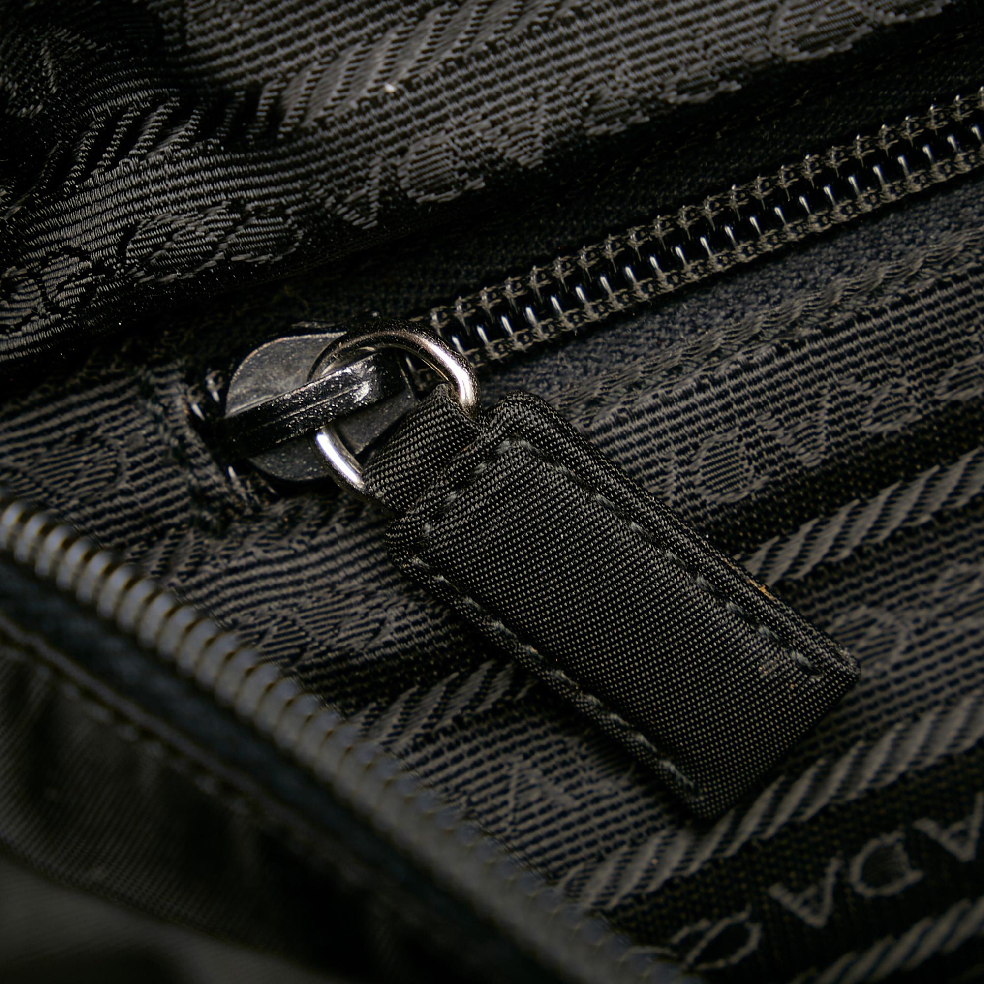 Prada Tessuto Tote Bag (SHG-27746)