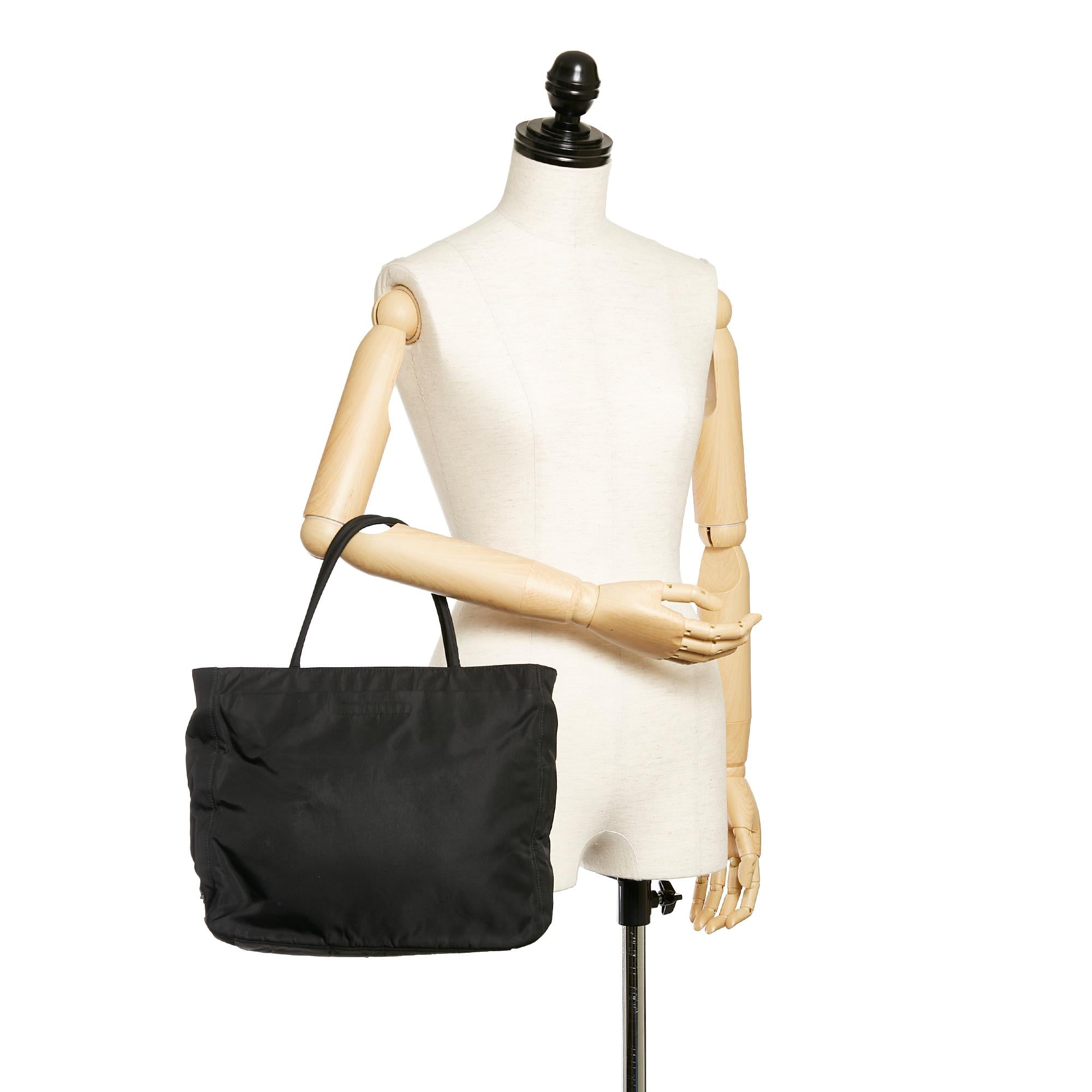 Prada Tessuto Tote Bag (SHG-27746)