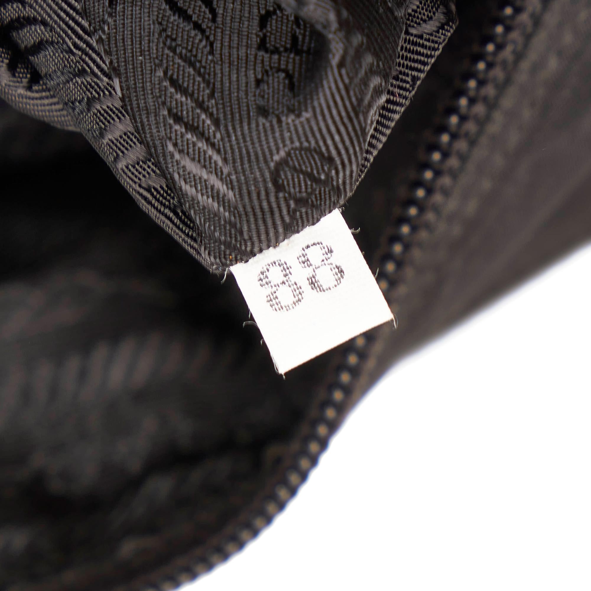 Prada Tessuto Tote Bag (SHG-28618)