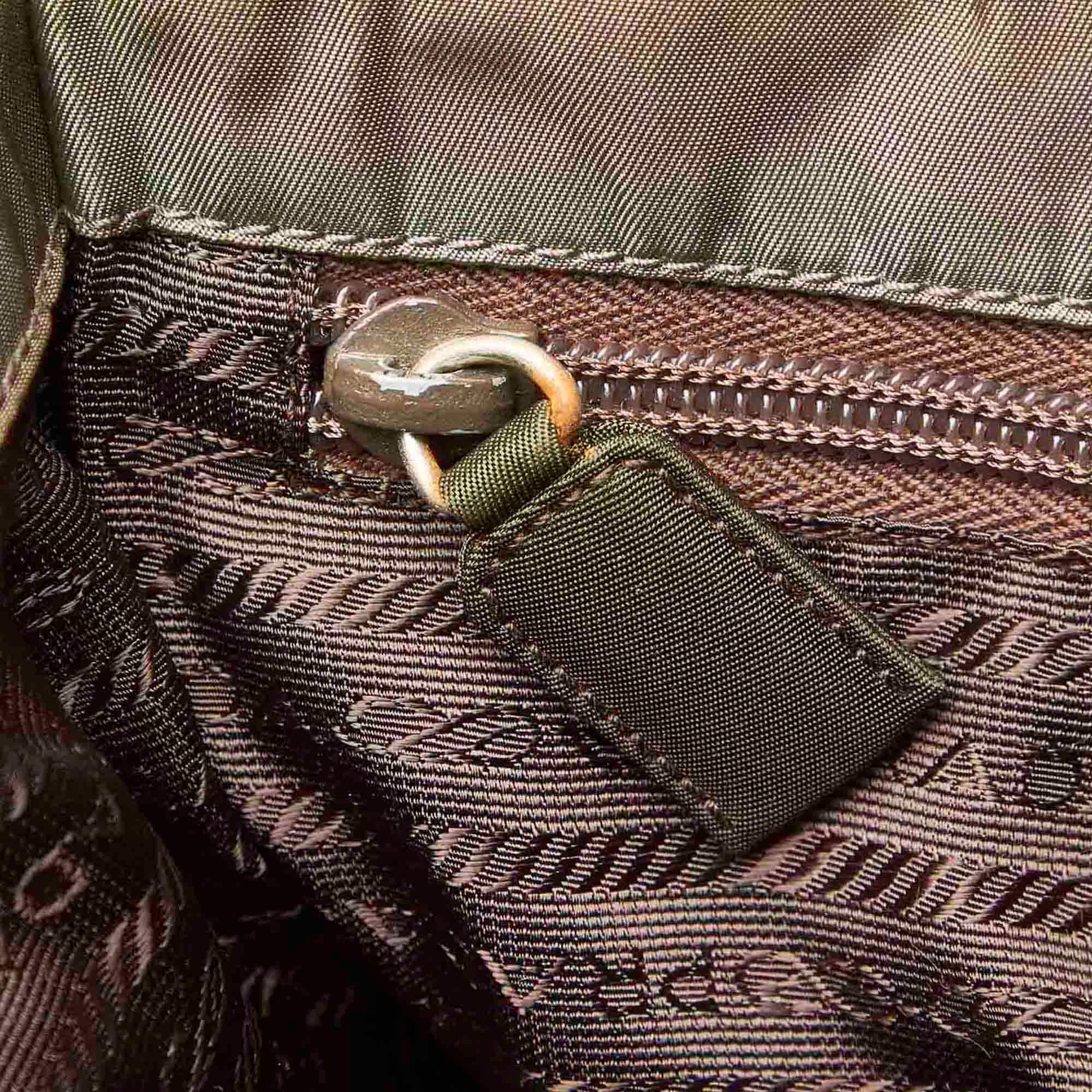 Prada Tessuto Tote Bag (SHG-32374)