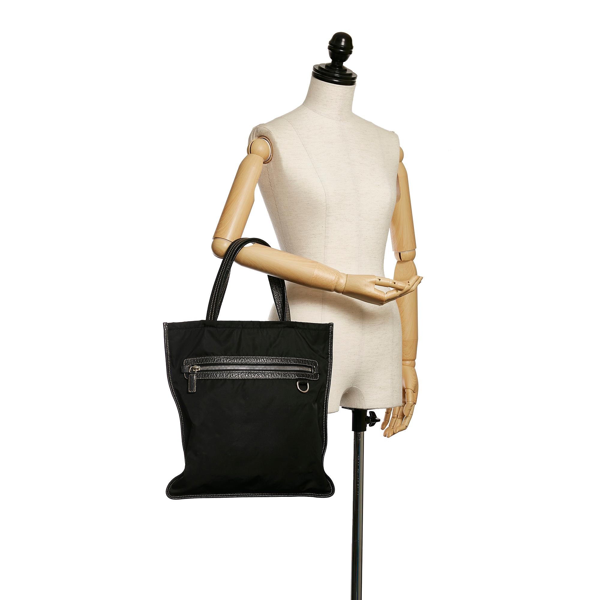 Prada Tessuto Tote Bag (SHG-36122)