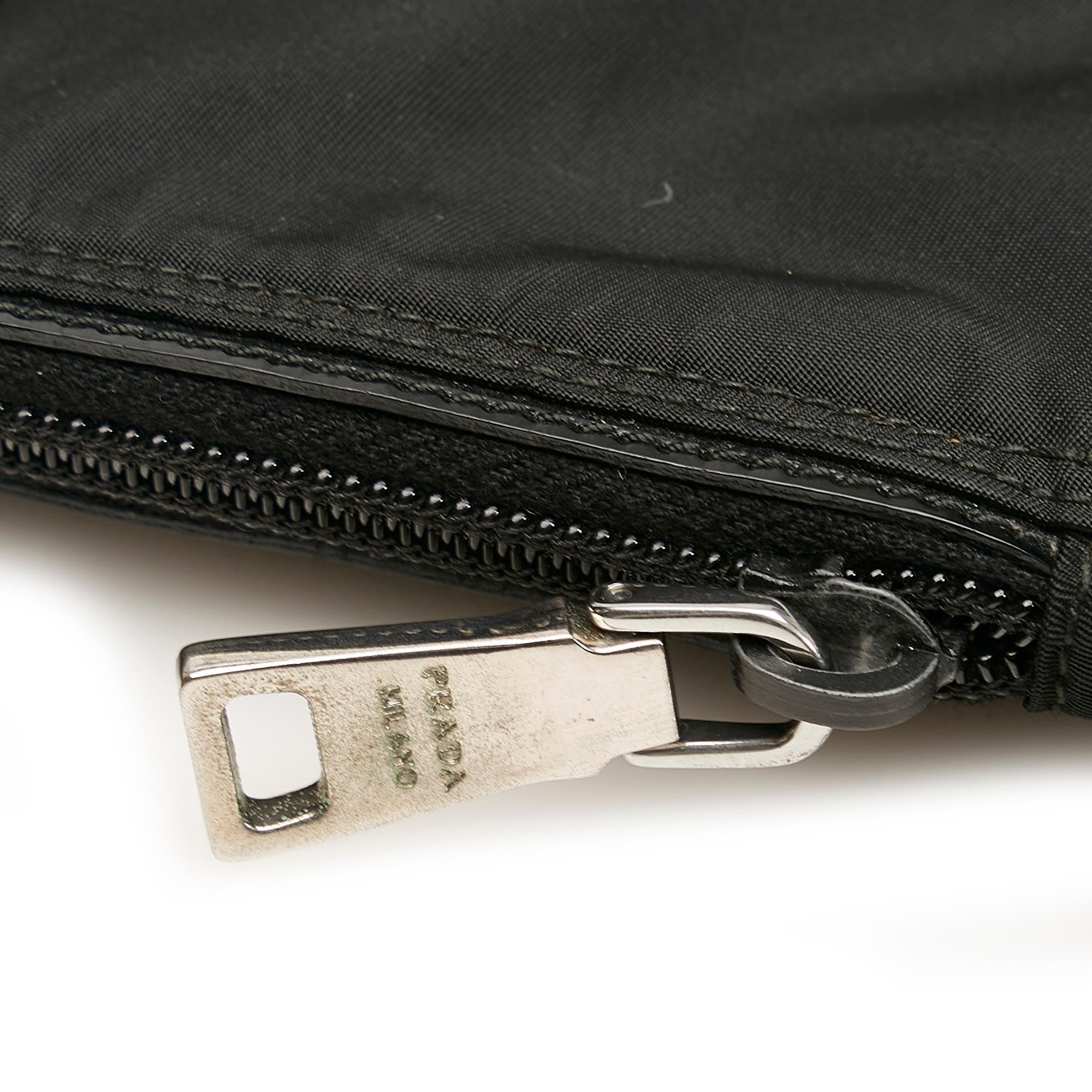 Prada Tessuto Zip Pocket Crossbody (SHG-Od9sRB)