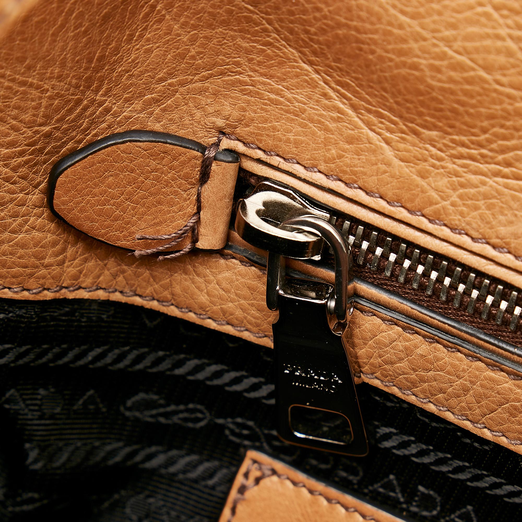 Prada Twin Pocket (SHG-DQicaY)