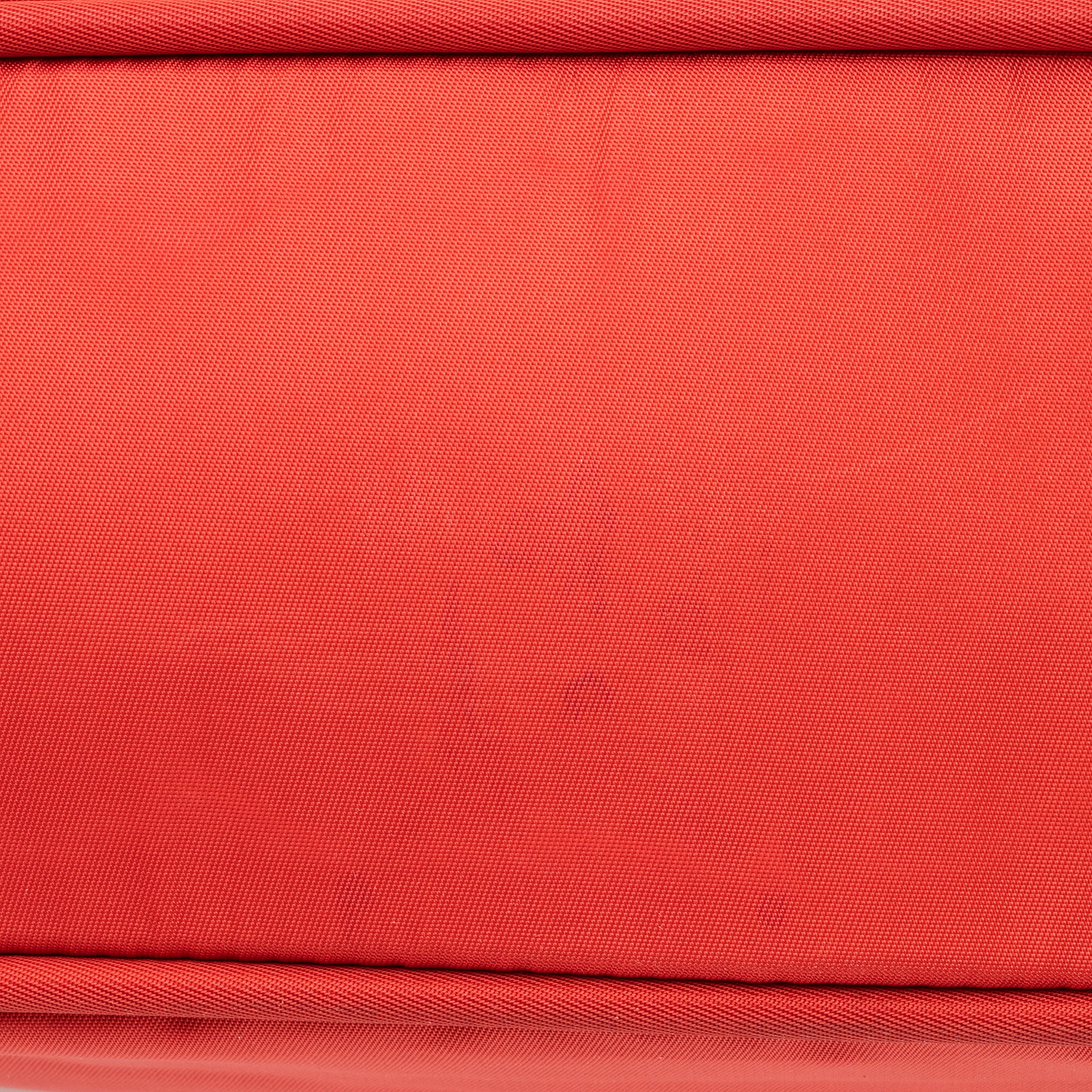 Prada Vintage Tessuto Hobo (SHF-SAtjcj)