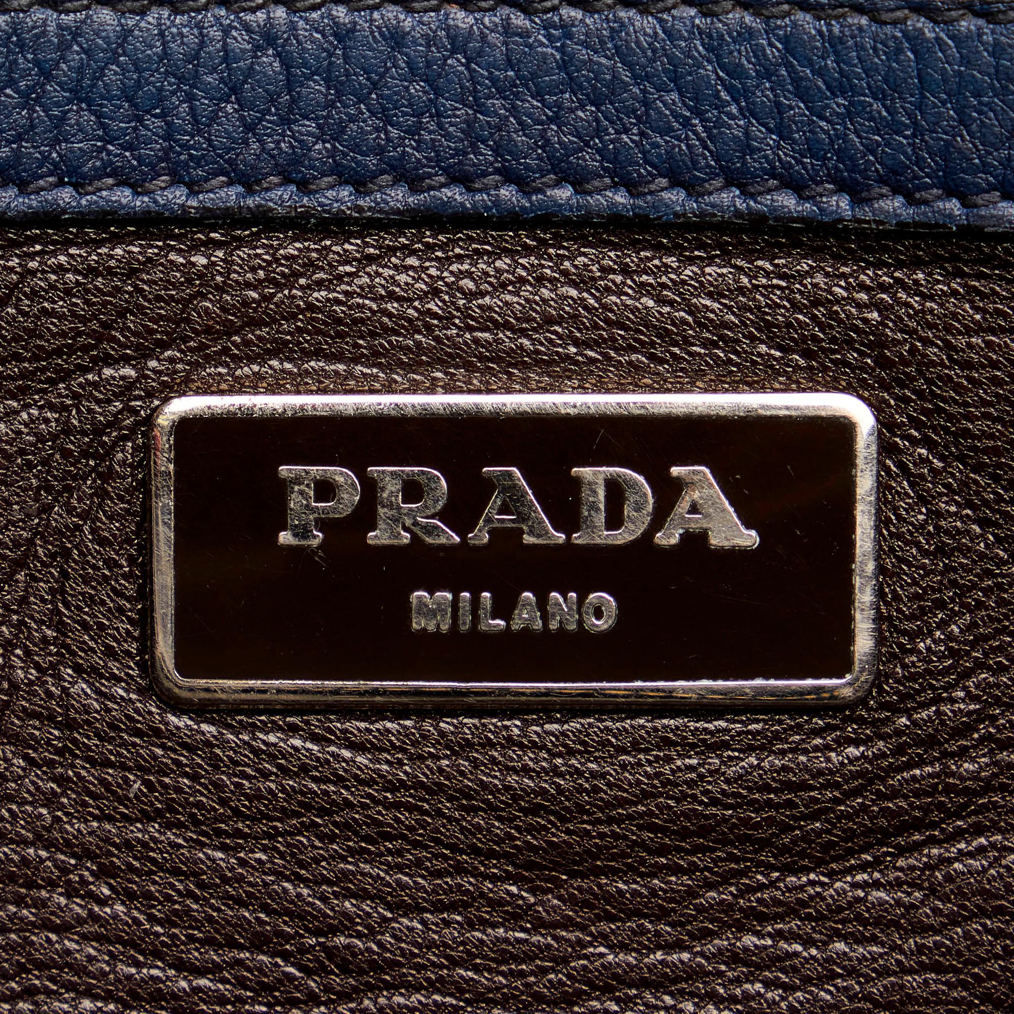 Prada Vitello Daino Crossbody Bag (SHG-28579)
