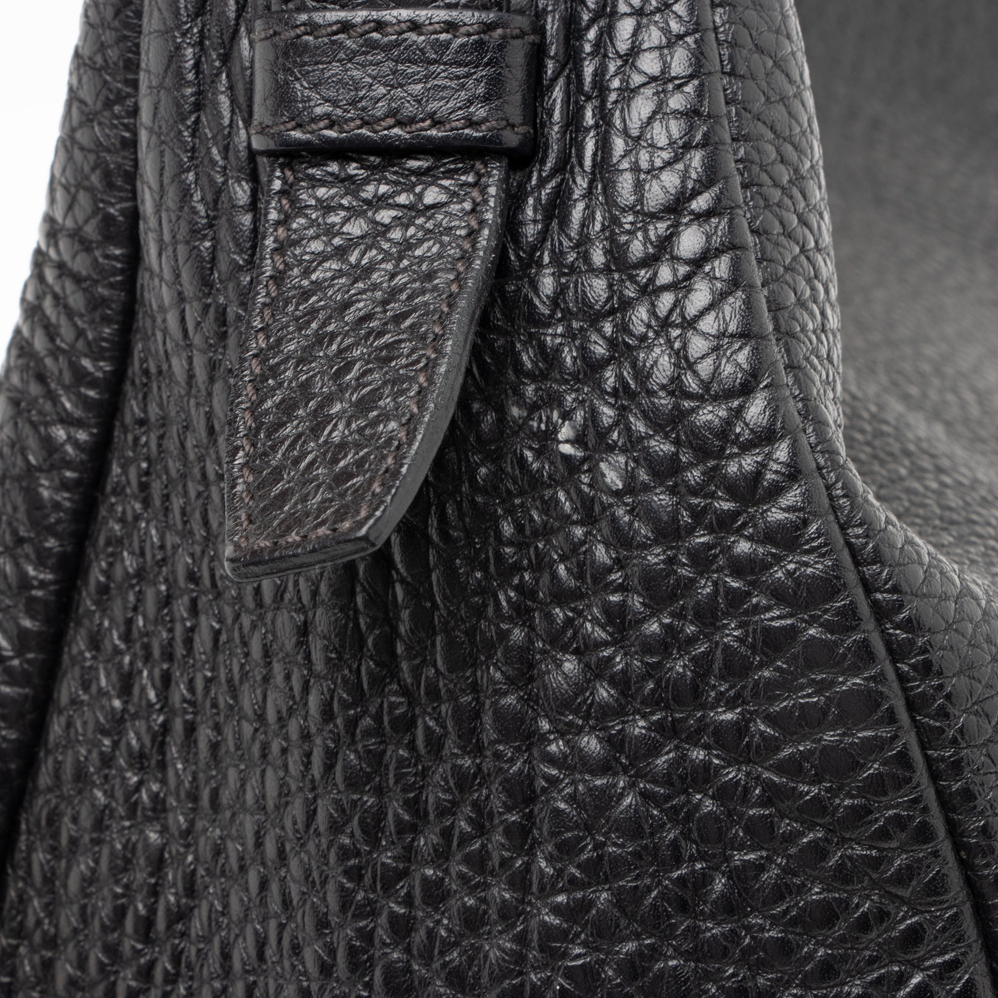 Prada Vitello Daino Hobo (SHF-23377)