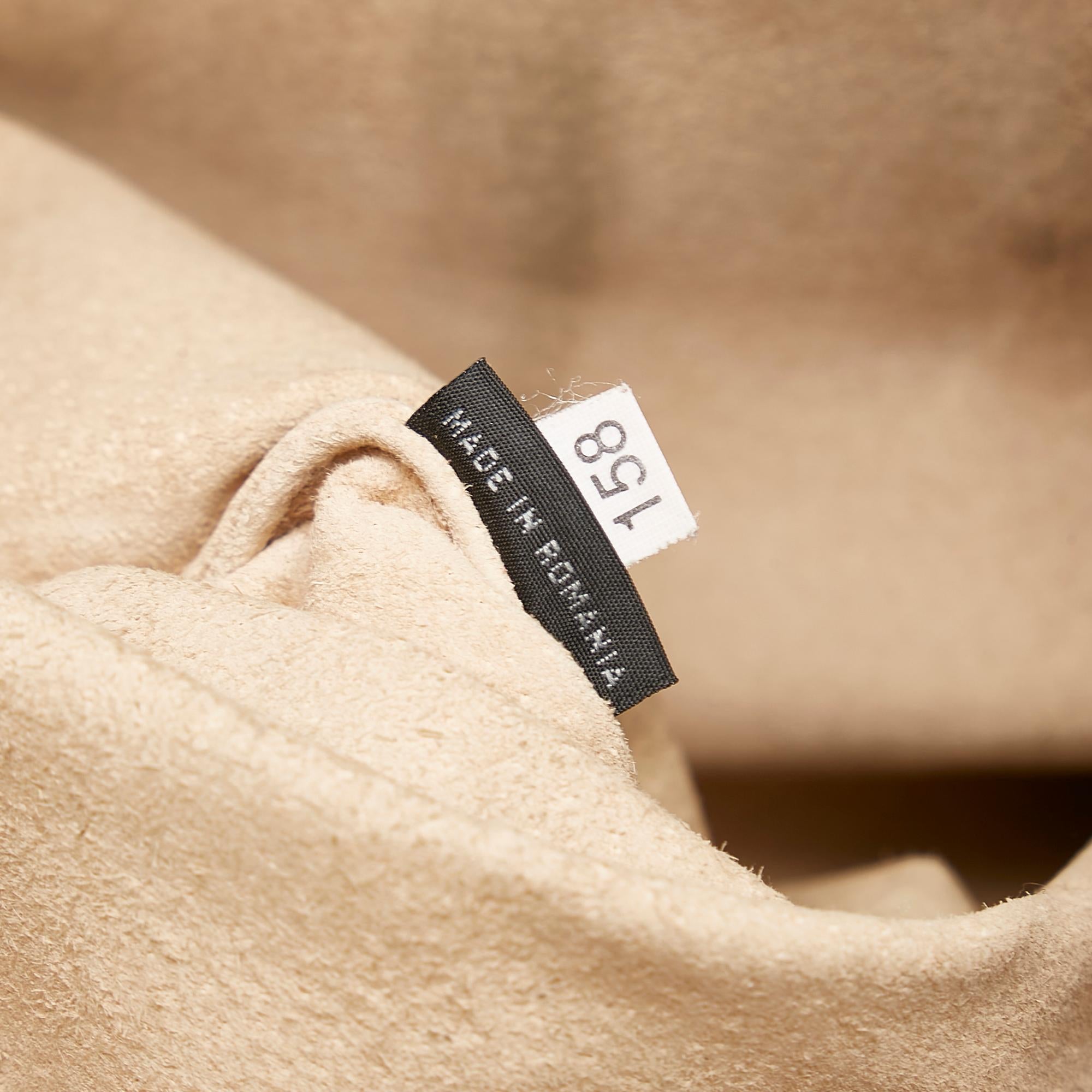 Prada Vitello Daino Leather Tote Bag (SHG-32415)