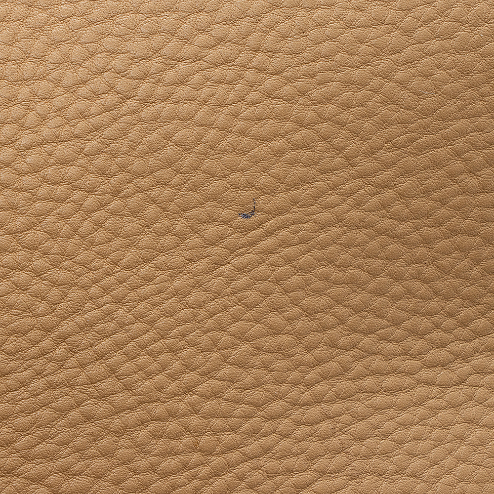 Prada Vitello Daino Leather Tote (SHF-17075)