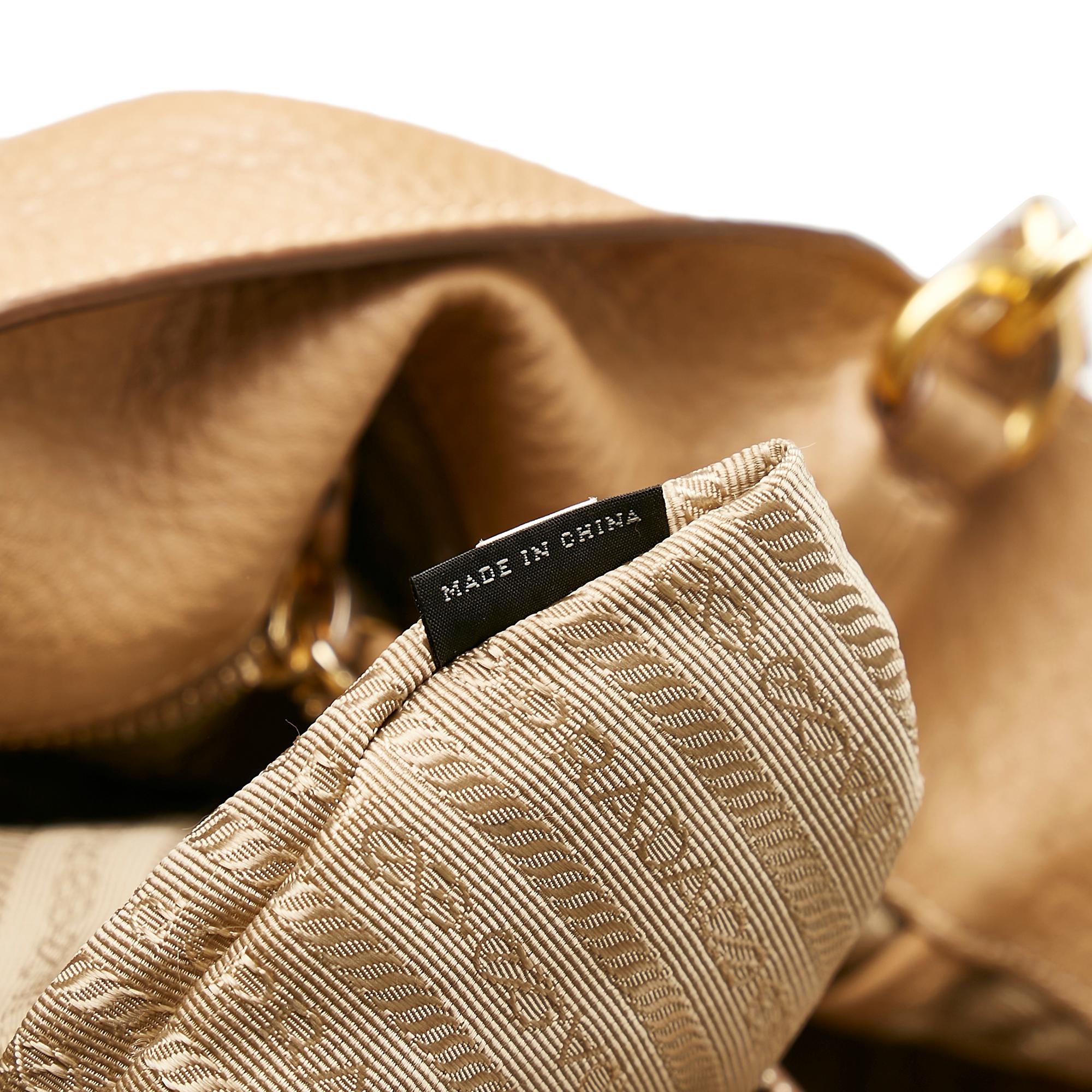 Prada Vitello Daino Satchel (SHG-29316)