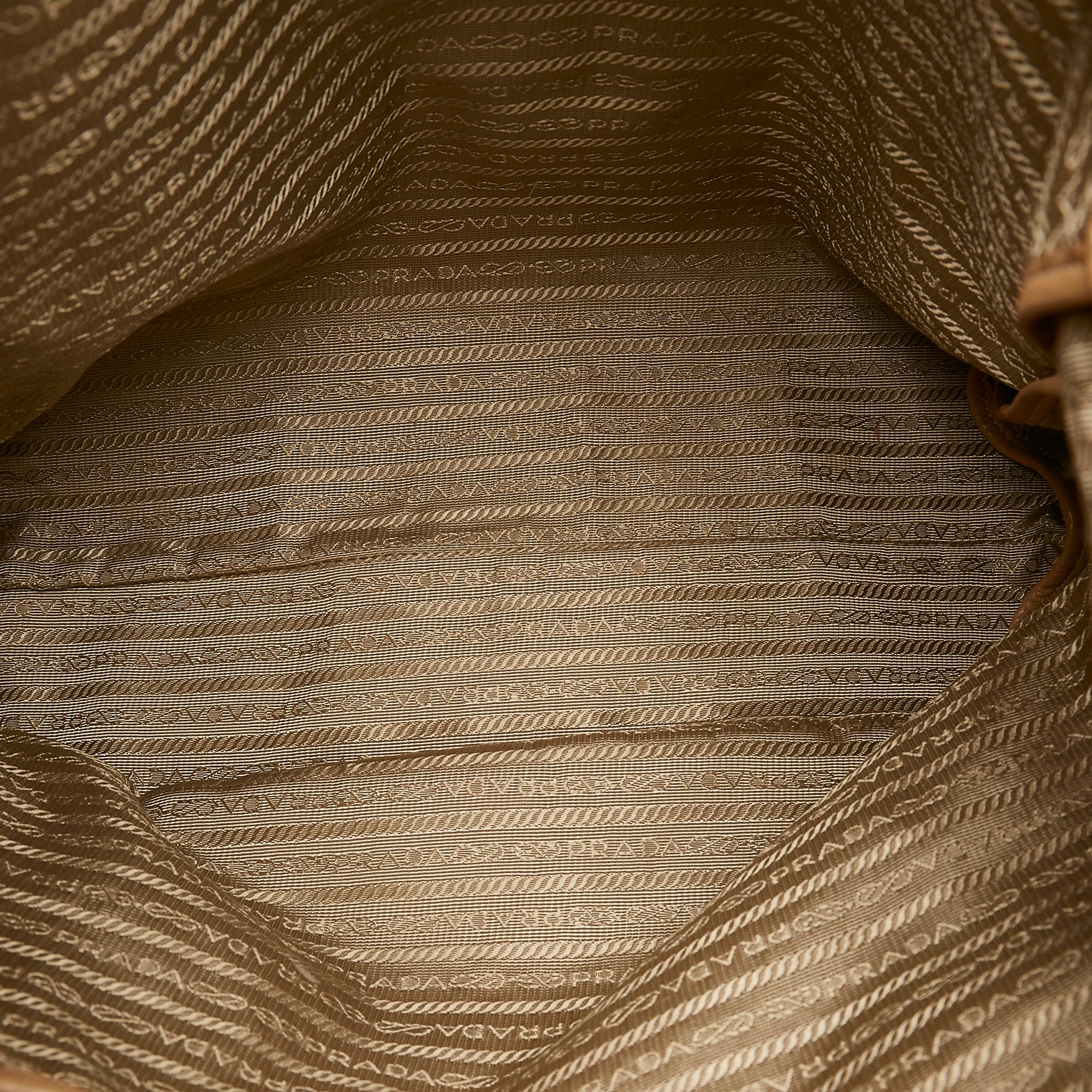 Prada Vitello Daino Satchel (SHG-29316)