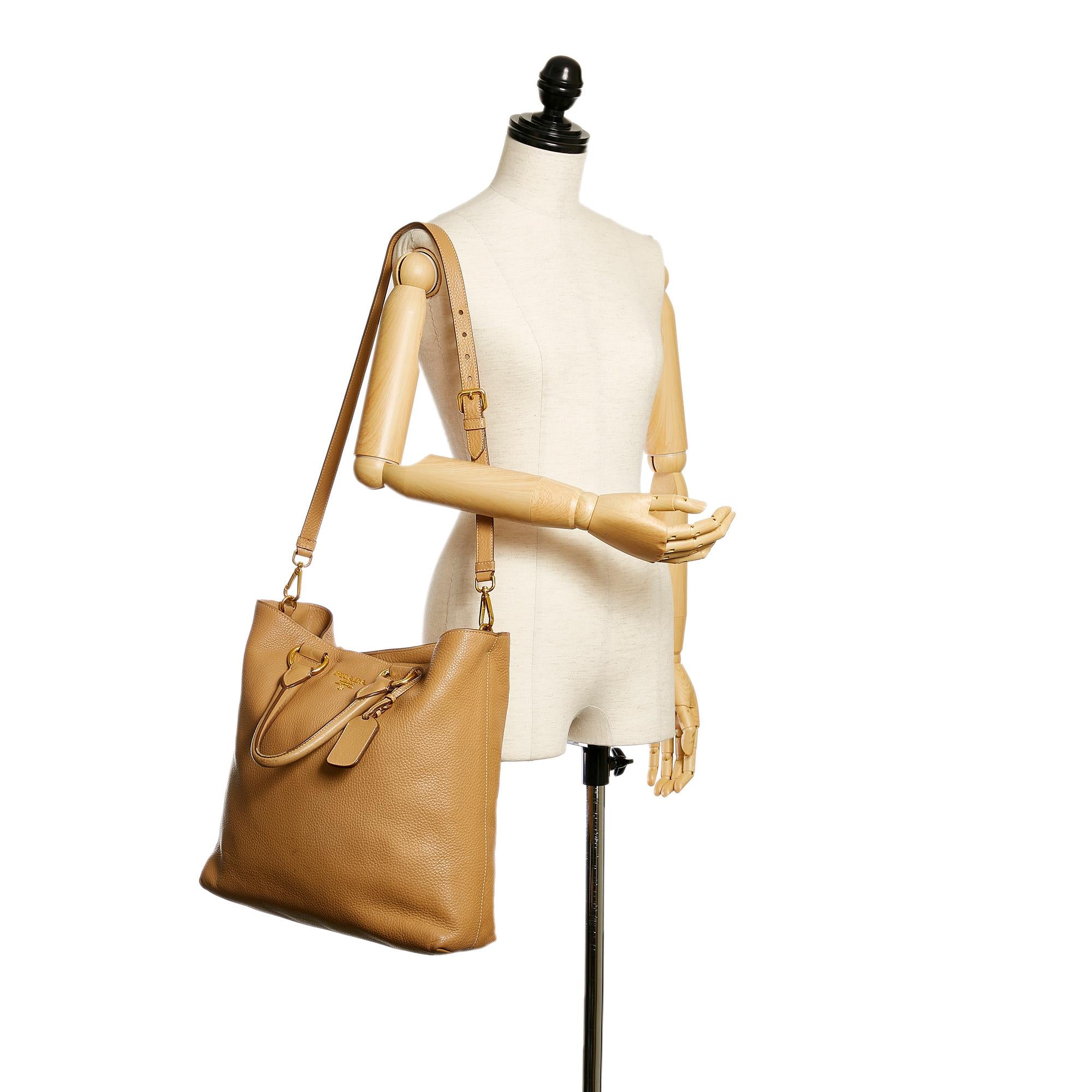 Prada Vitello Daino Satchel (SHG-29316)