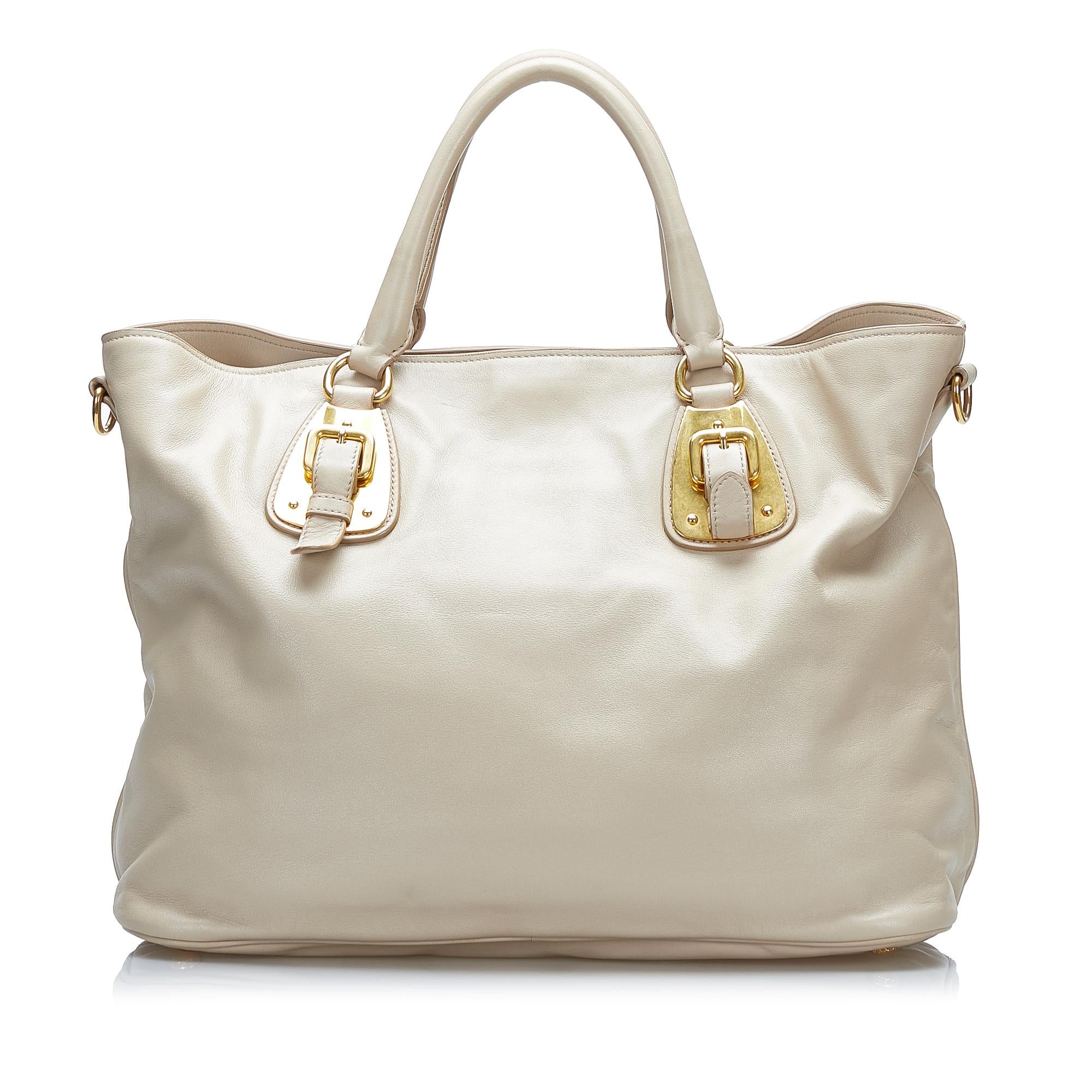 Prada Vitello Daino Soft Calf Satchel (SHG-oOkF0T)