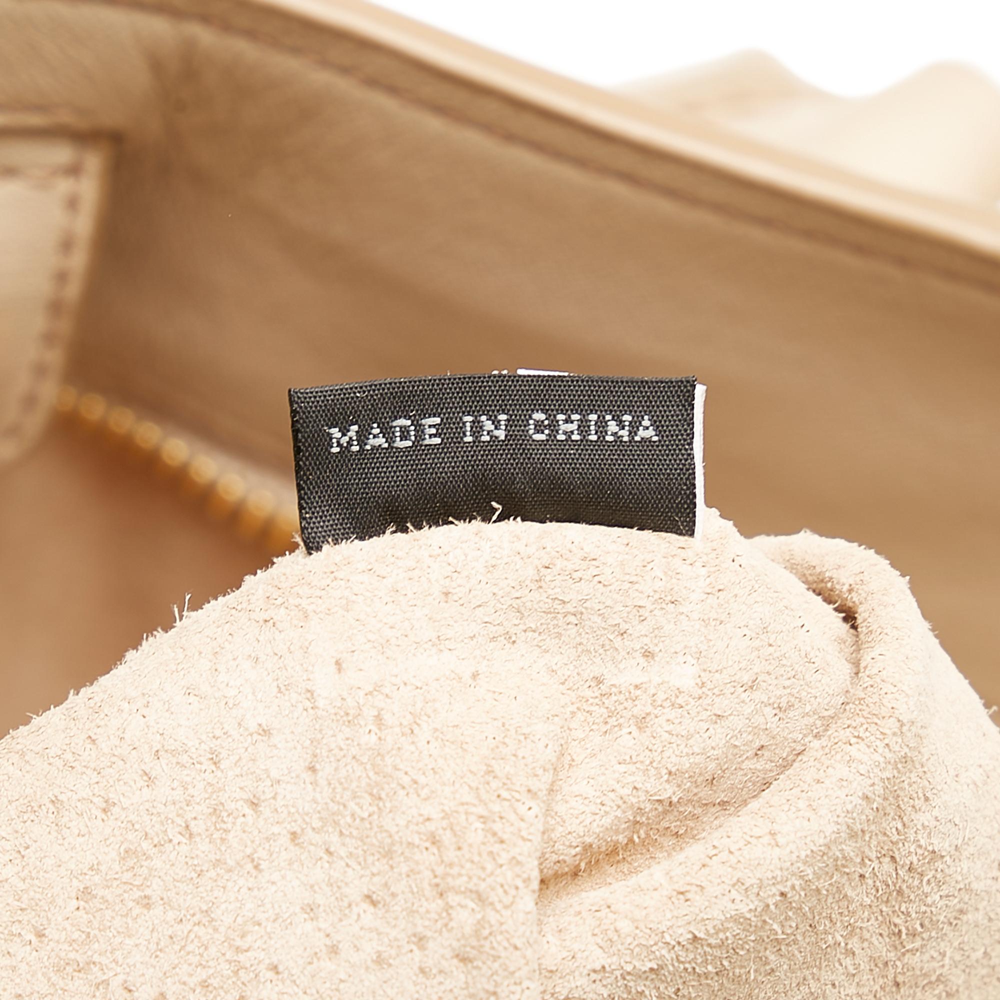 Prada Vitello Daino Soft Calf Satchel (SHG-oOkF0T)