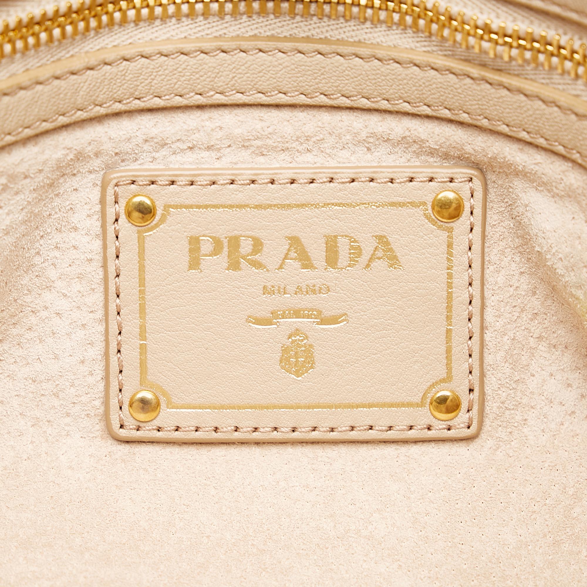 Prada Vitello Daino Soft Calf Satchel (SHG-oOkF0T)