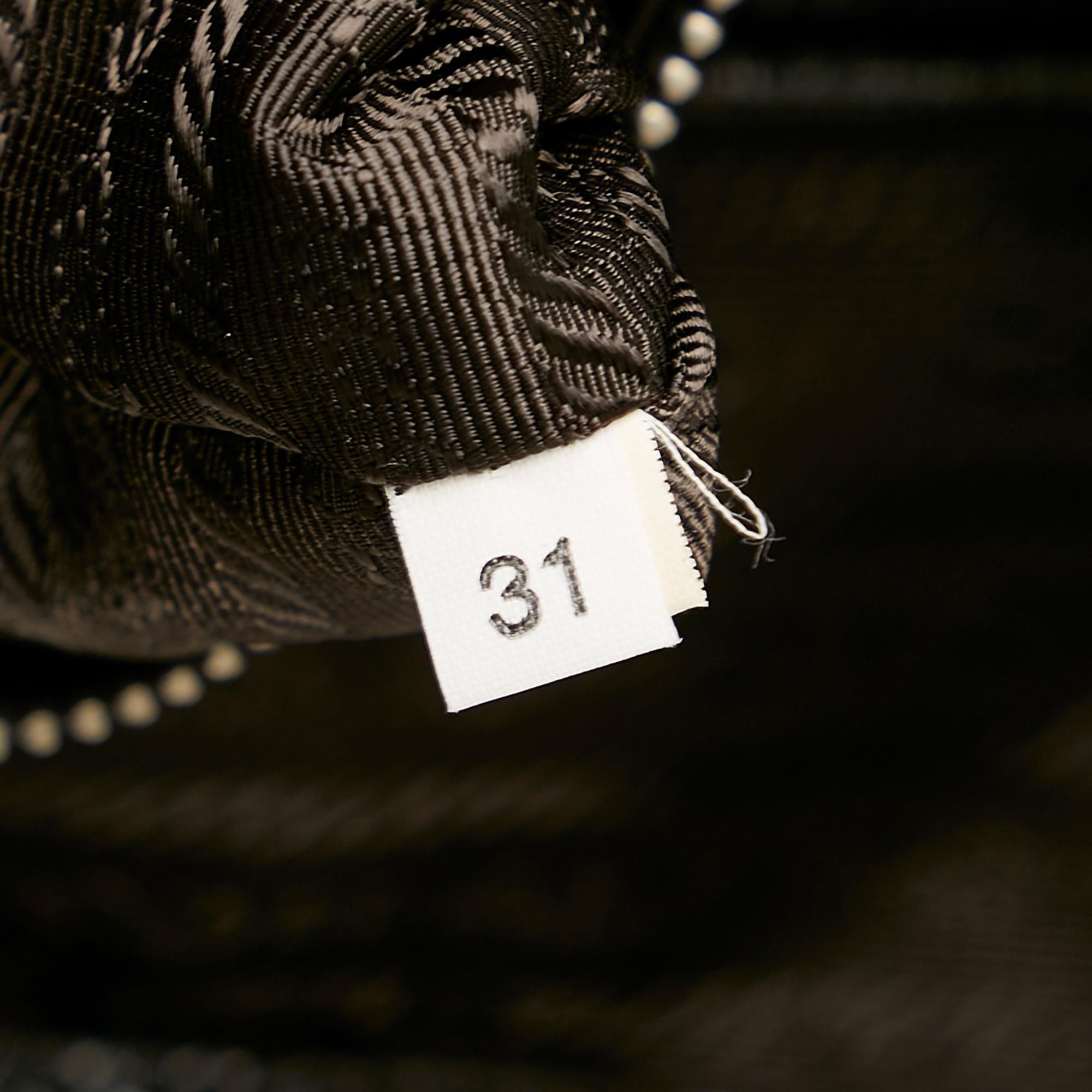 Prada Vitello Daino Tote Bag (SHG-31562)