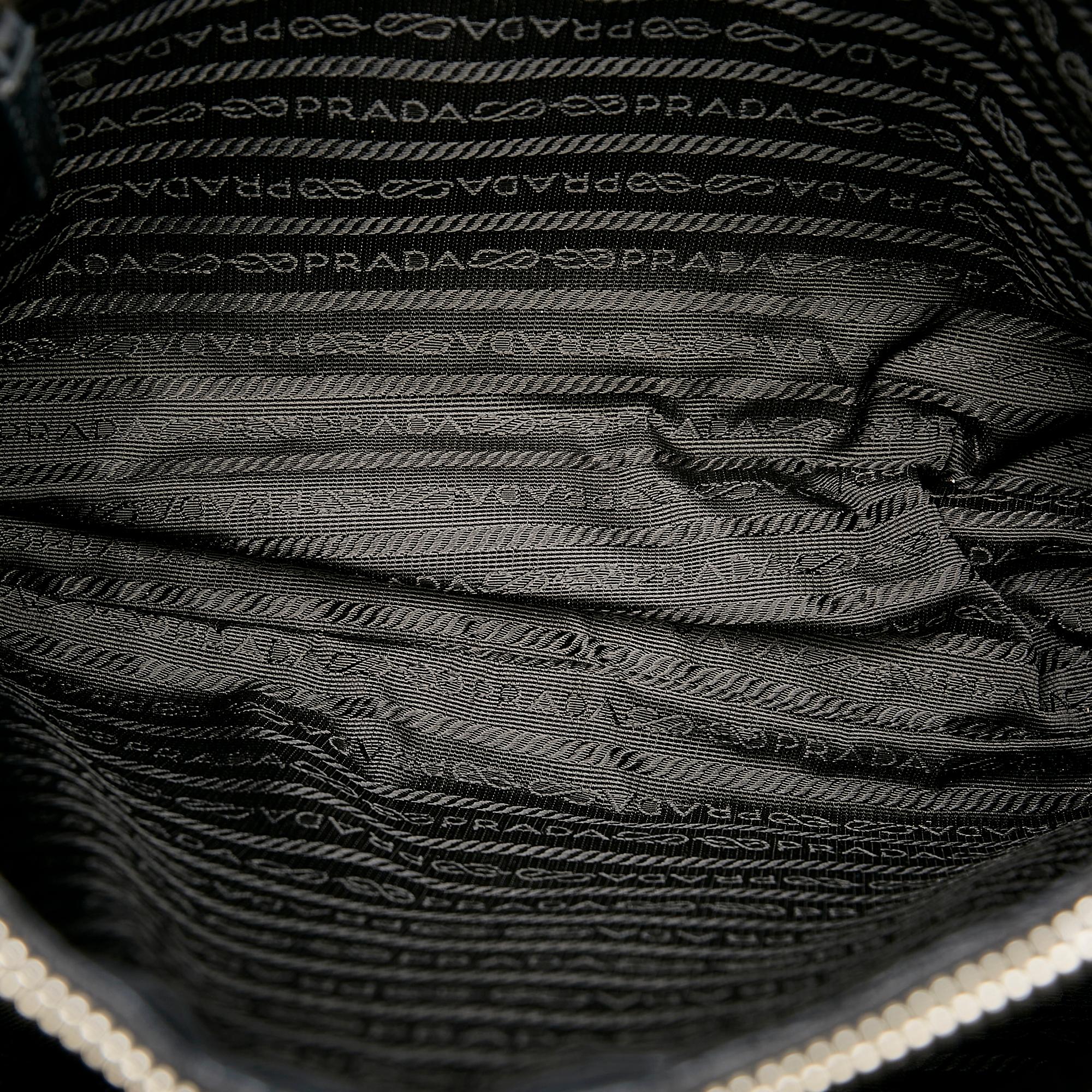 Prada Vitello Daino Tote Bag (SHG-28401)