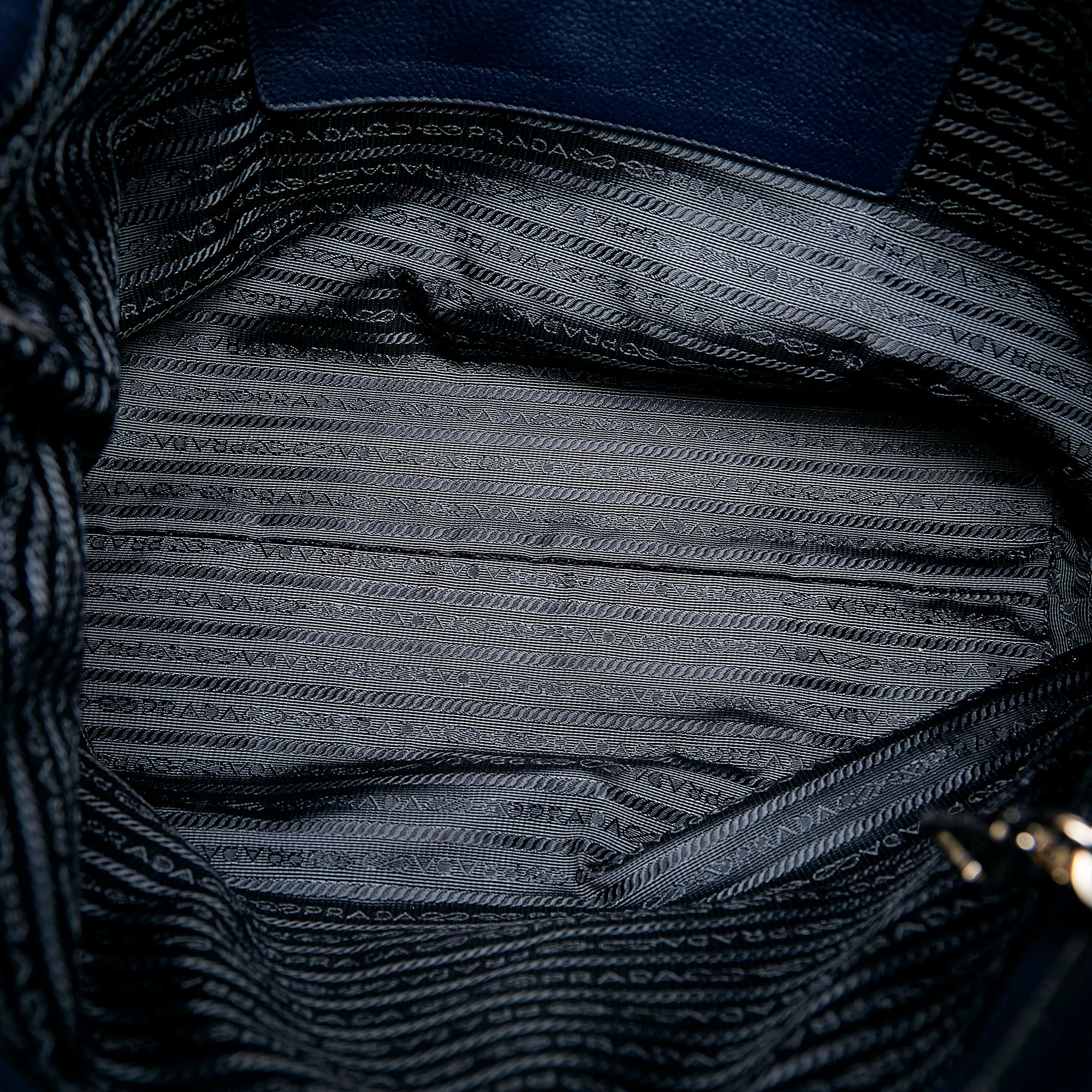 Prada Vitello Daino Tote Bag (SHG-32006)