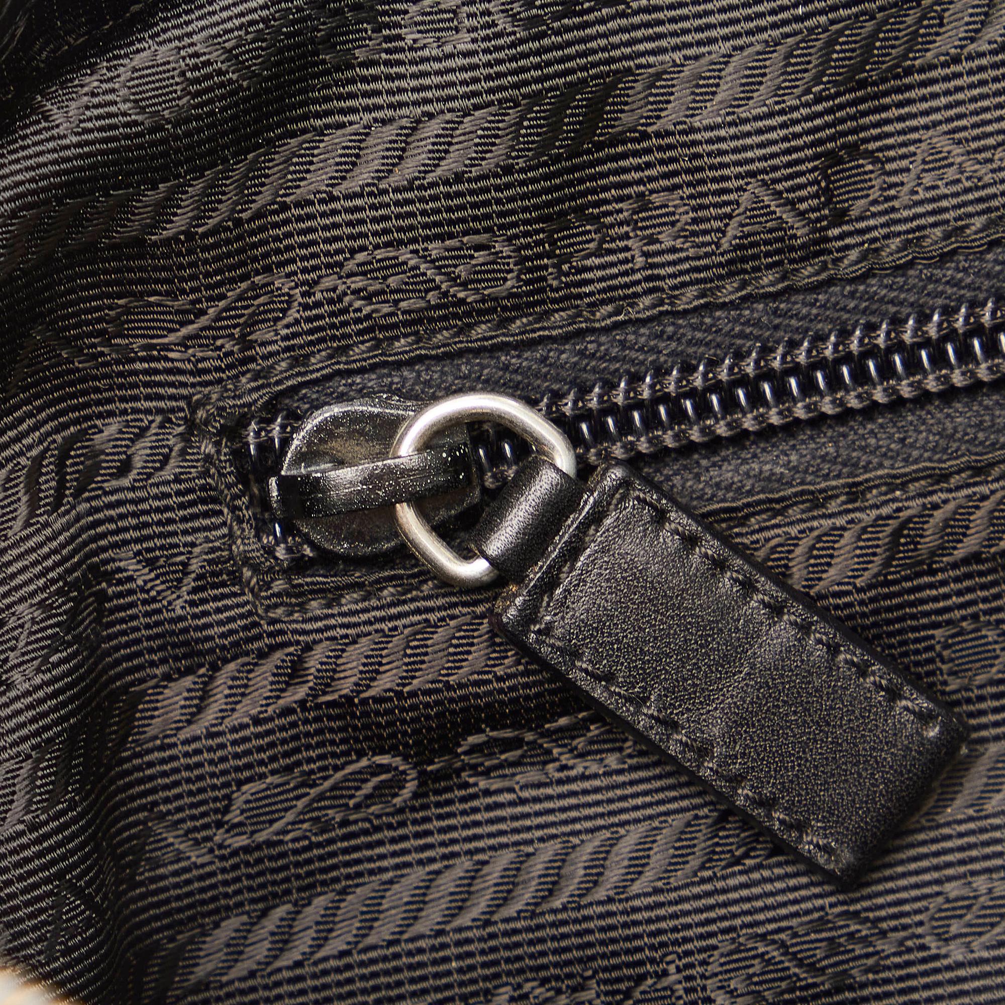 Prada Vitello Drive Bowler Bag (SHG-32674)