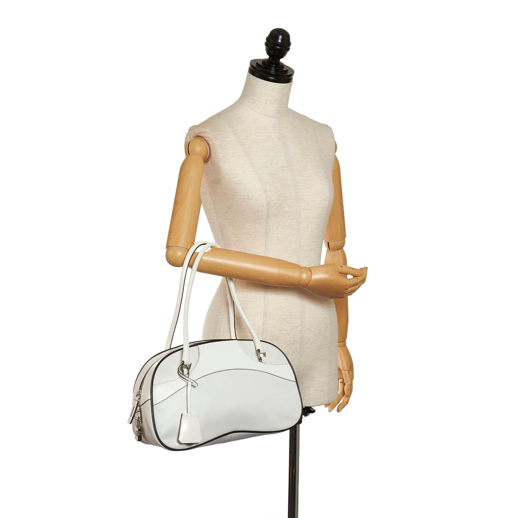 Prada Vitello Drive Bowler Bag (SHG-32674)