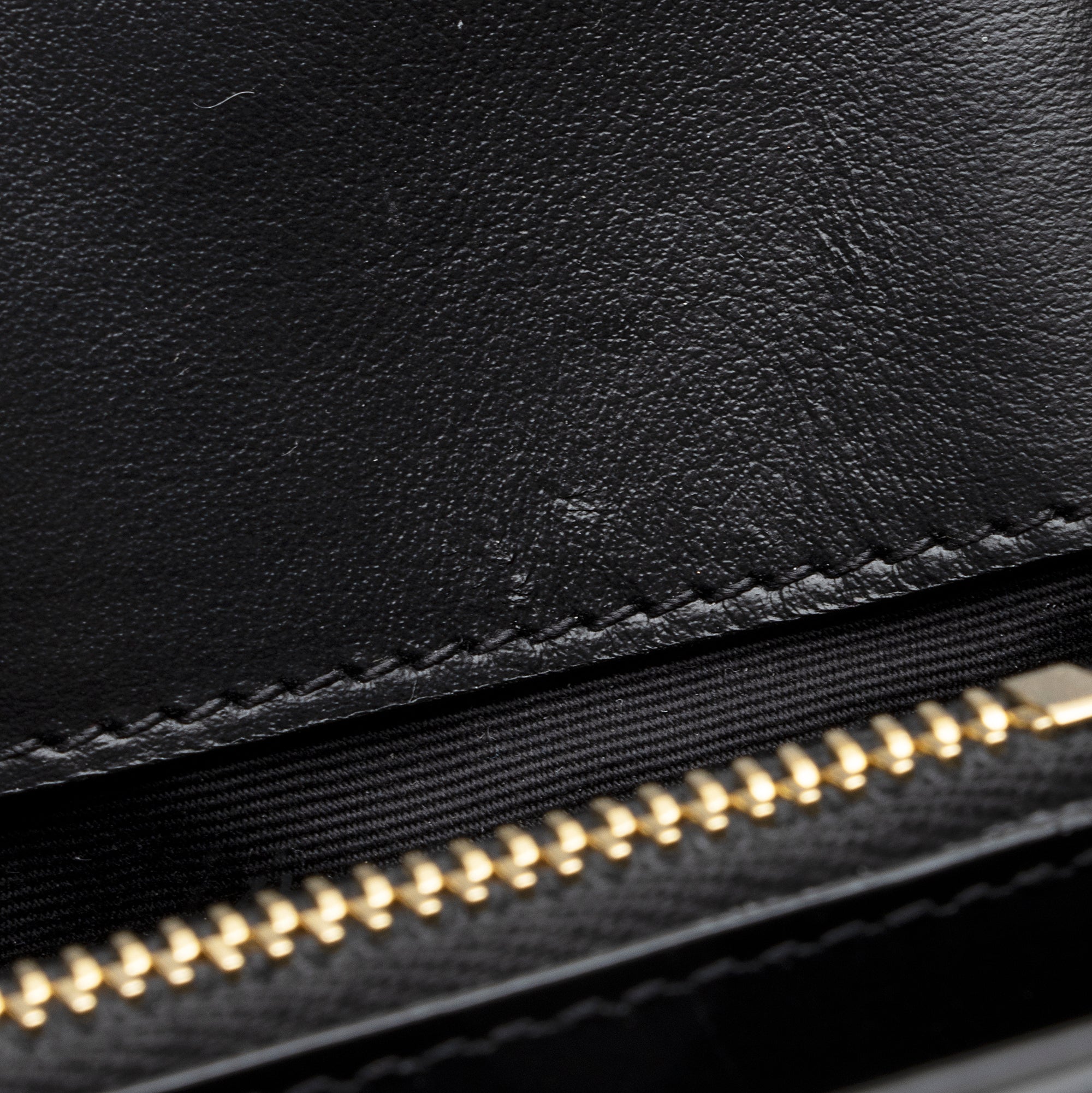 Saint Laurent Calfskin Matelasse Monogram LouLou Chain Large Shoulder Bag (SHF-22169)