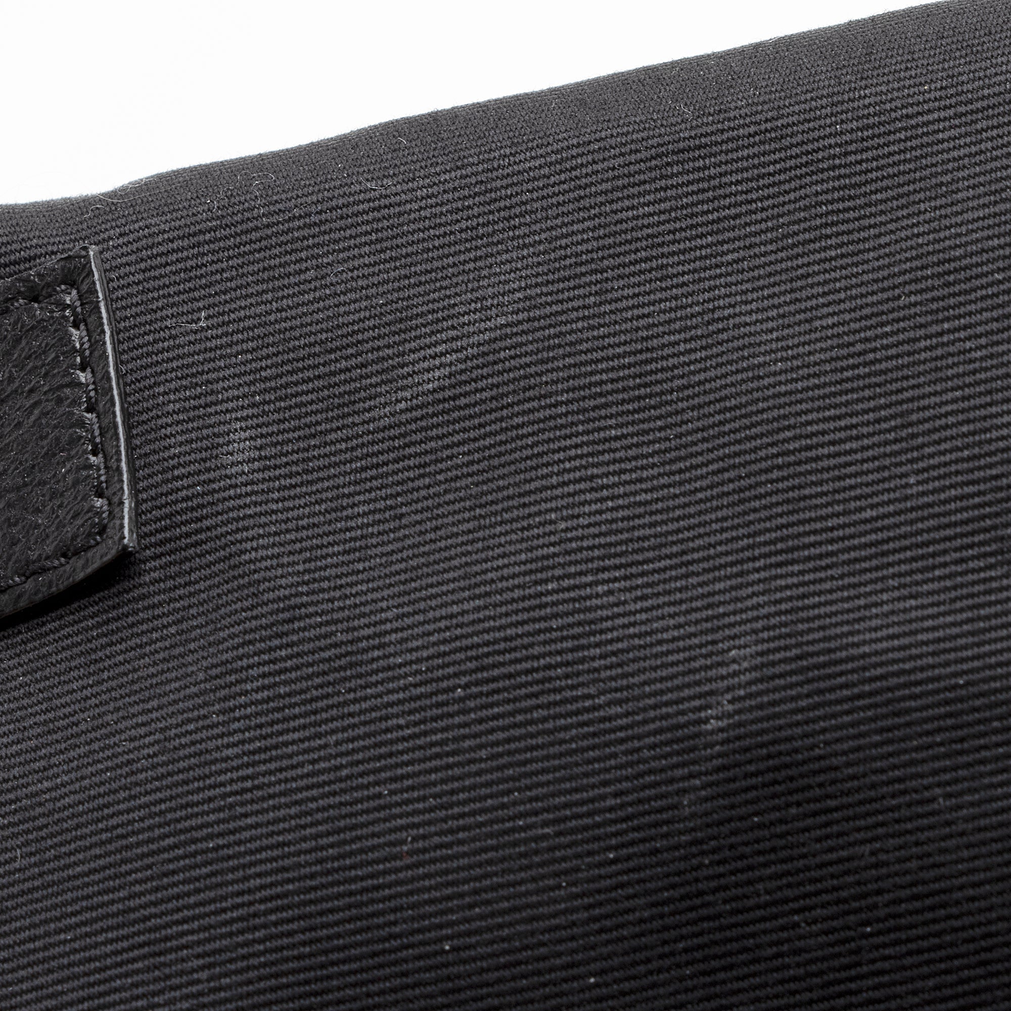 Saint Laurent Calfskin Matelasse Monogram LouLou Chain Large Shoulder Bag (SHF-22169)