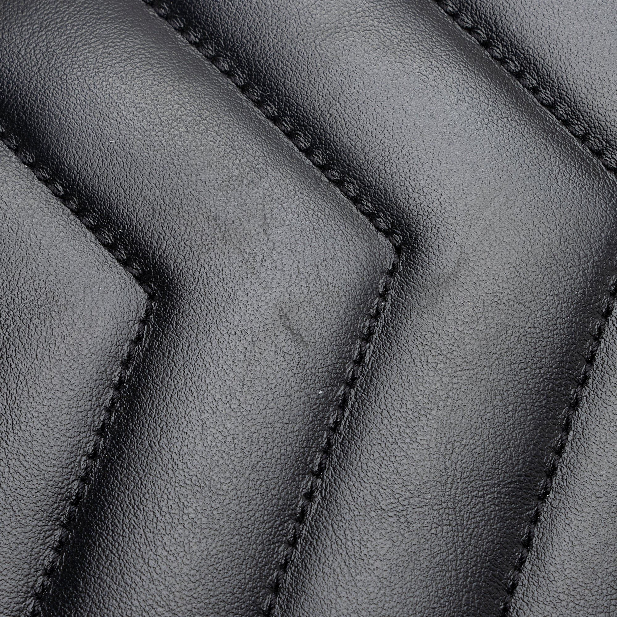 Saint Laurent Calfskin Matelasse Monogram LouLou Chain Large Shoulder Bag (SHF-22169)