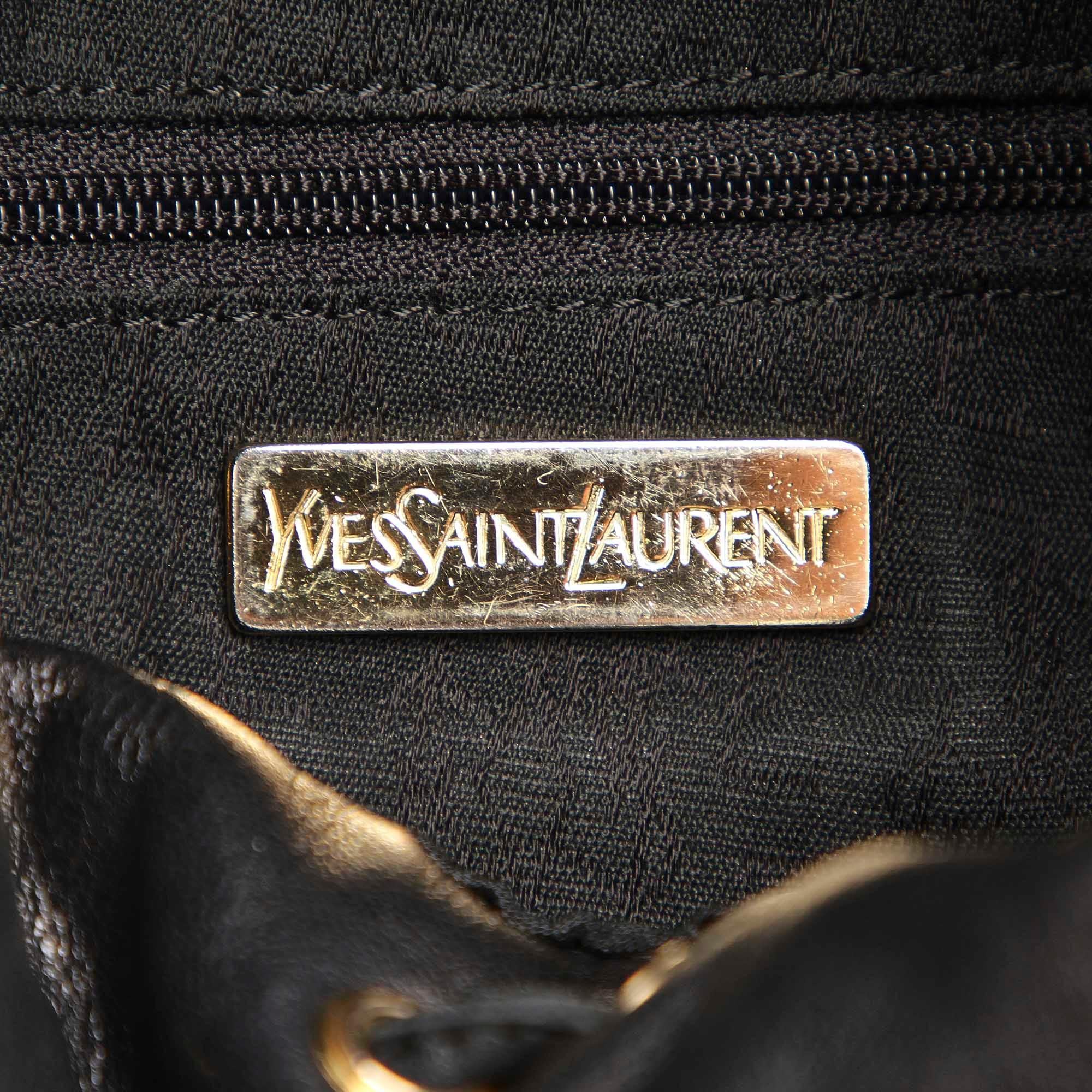 Saint Laurent Fringe Leather Shoulder Bag (SHG-23198)