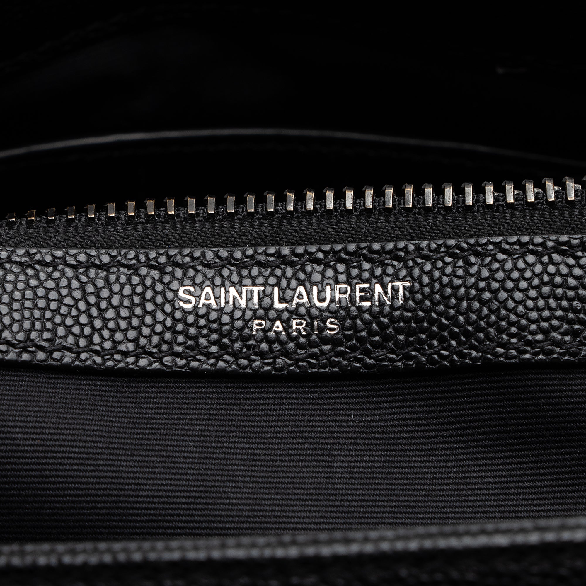 Saint Laurent Grain de Poudre West Hollywood Medium Flap Bag (SHF-22784)