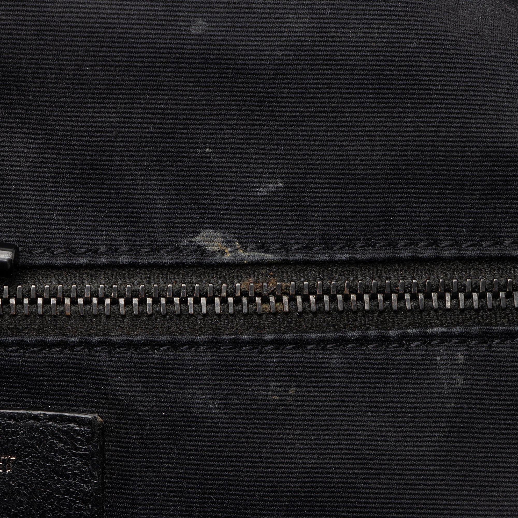 Saint Laurent Lambskin Large Monogram Nolita Bag (SHF-23575)