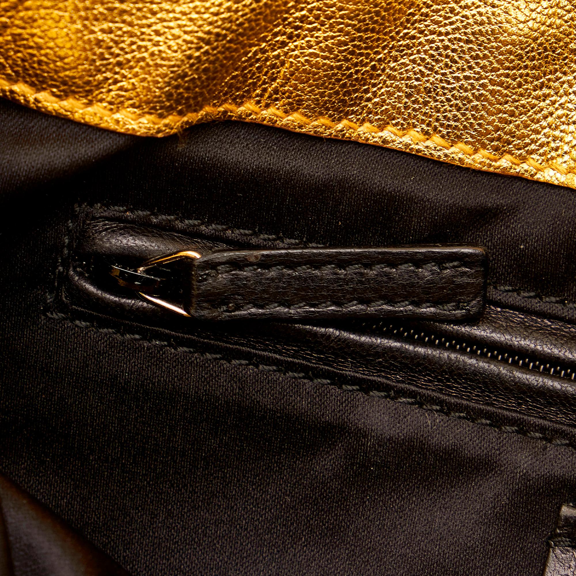 Saint Laurent Leather Baguette Bag (SHG-29637)