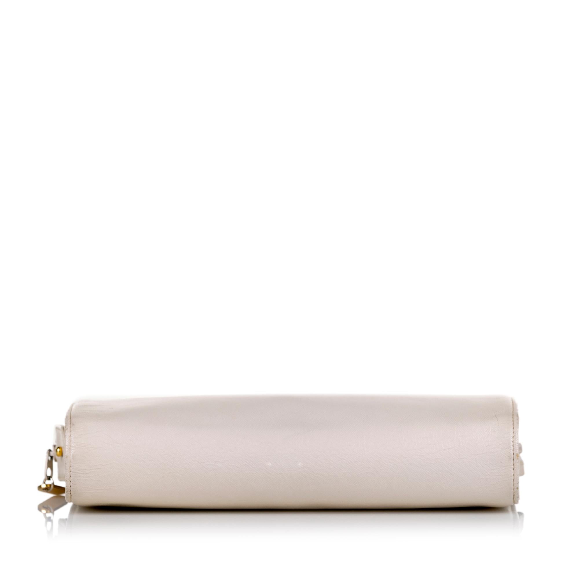 Saint Laurent Leather Clutch Bag (SHG-34661)