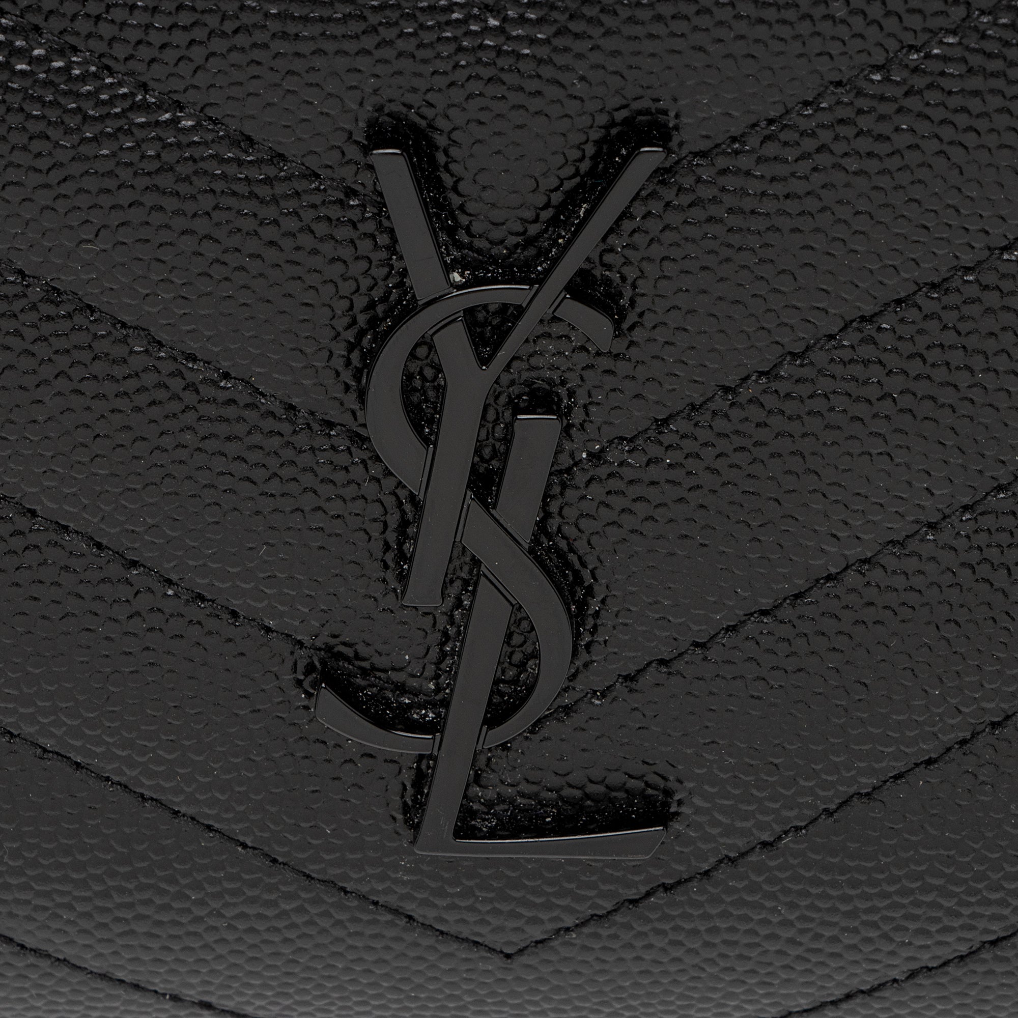 Saint Laurent Matelasse Grain de Poudre Monogram Compact Zip Around Wallet (SHF-C8Sta6)