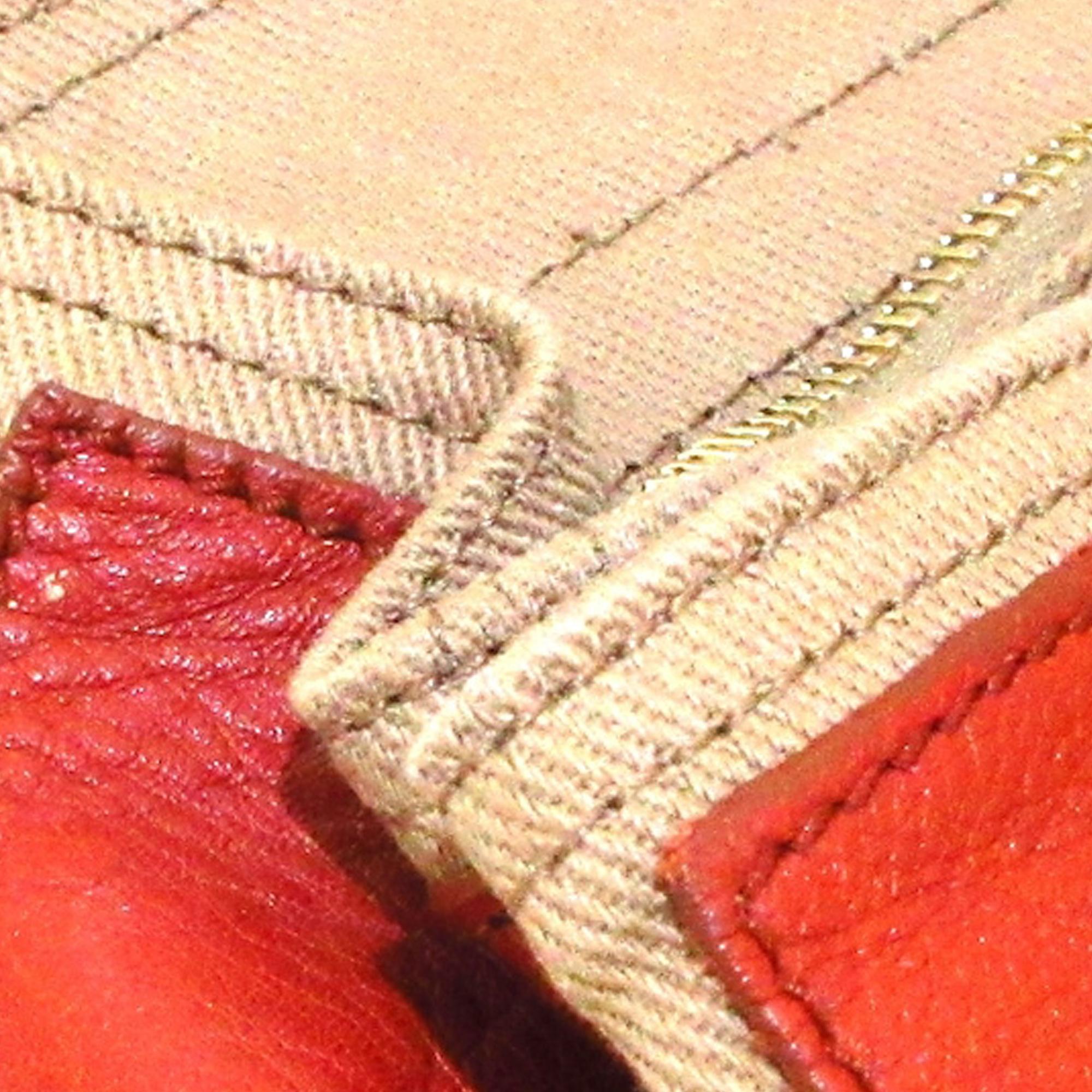 Saint Laurent Muse Two Leather Handbag (SHG-36184)