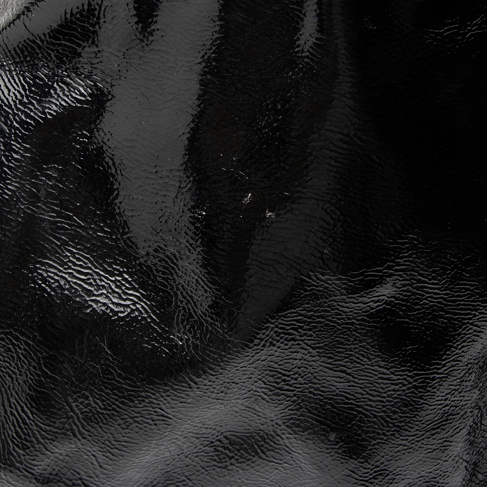 Saint Laurent Patent Leather Downtown Large Tote (SHF-23143)