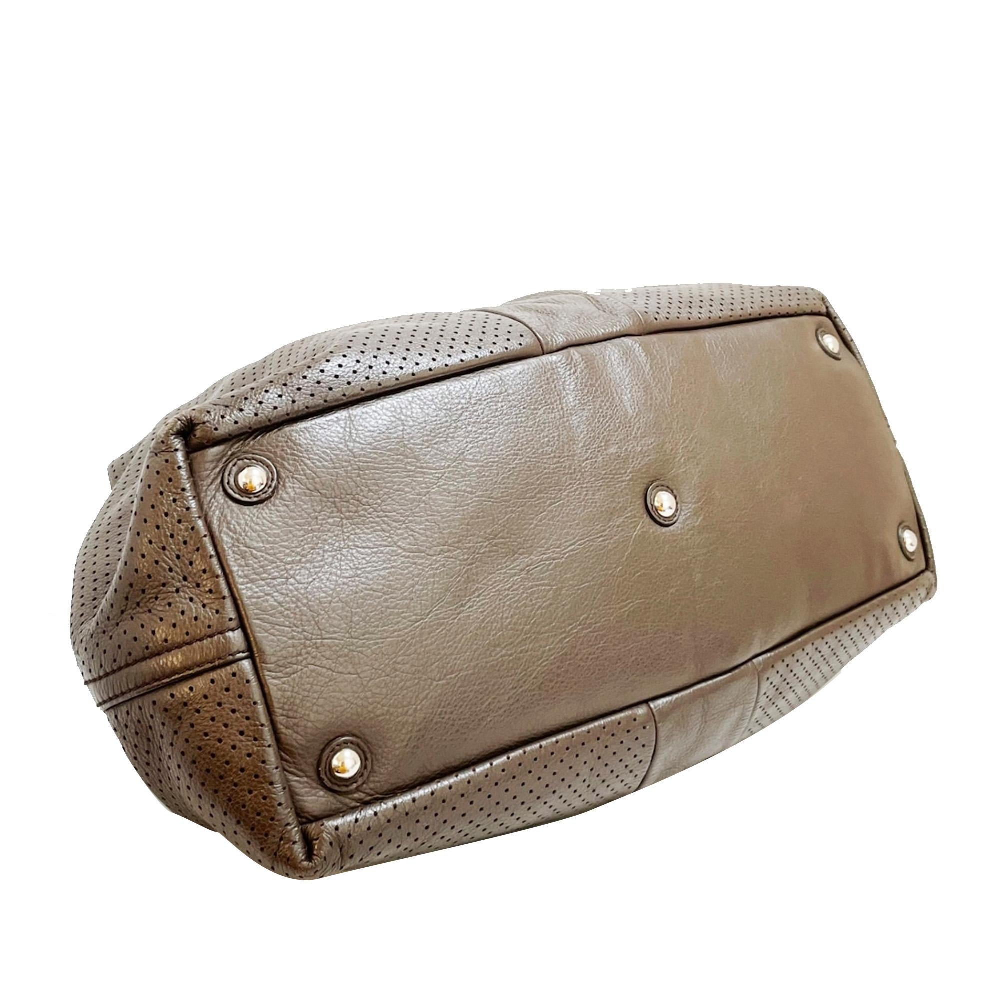 Saint Laurent Perforated Easy Leather Tote Bag (SHG-30978)