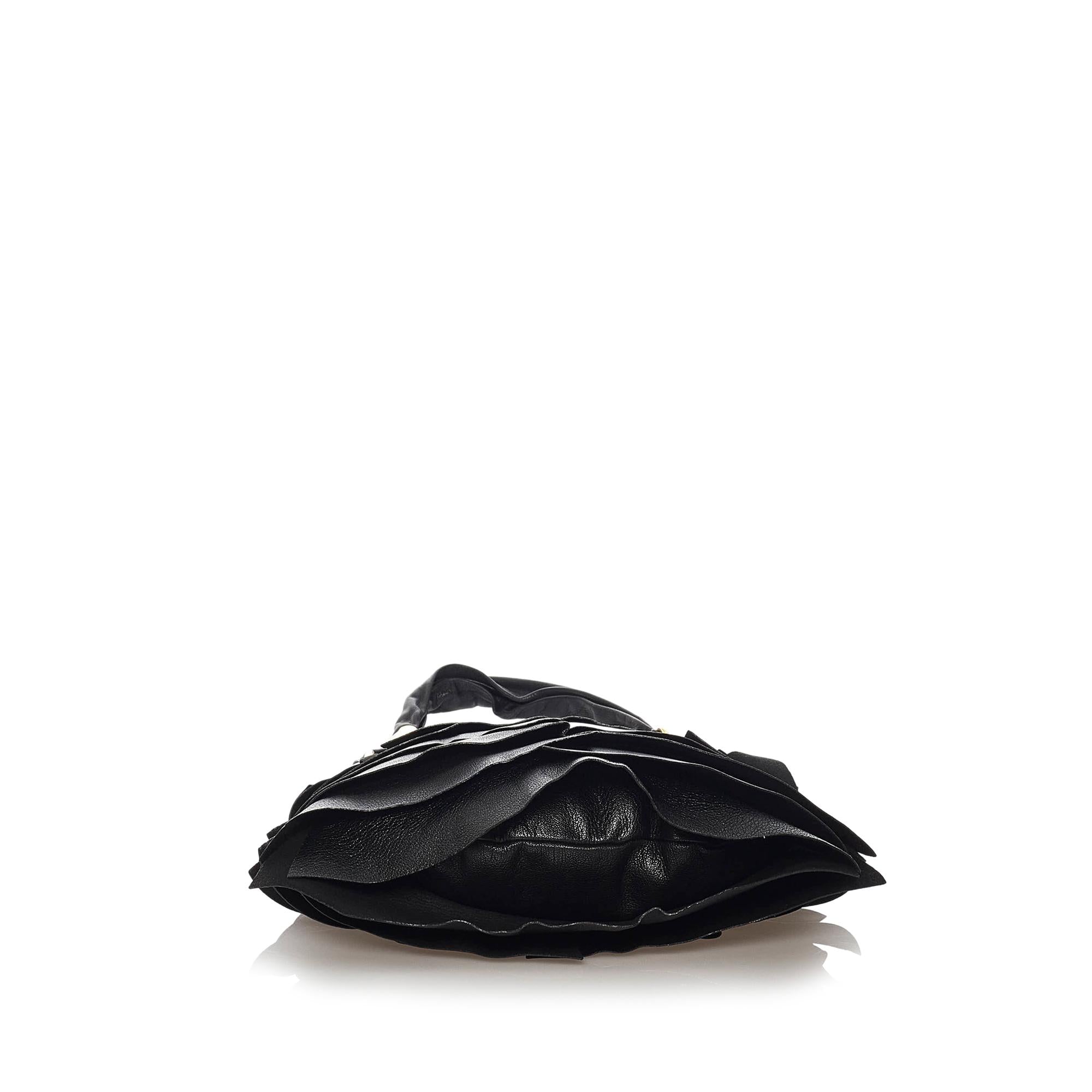 Saint Laurent Saint Tropez Leather Shoulder Bag (SHG-28267)