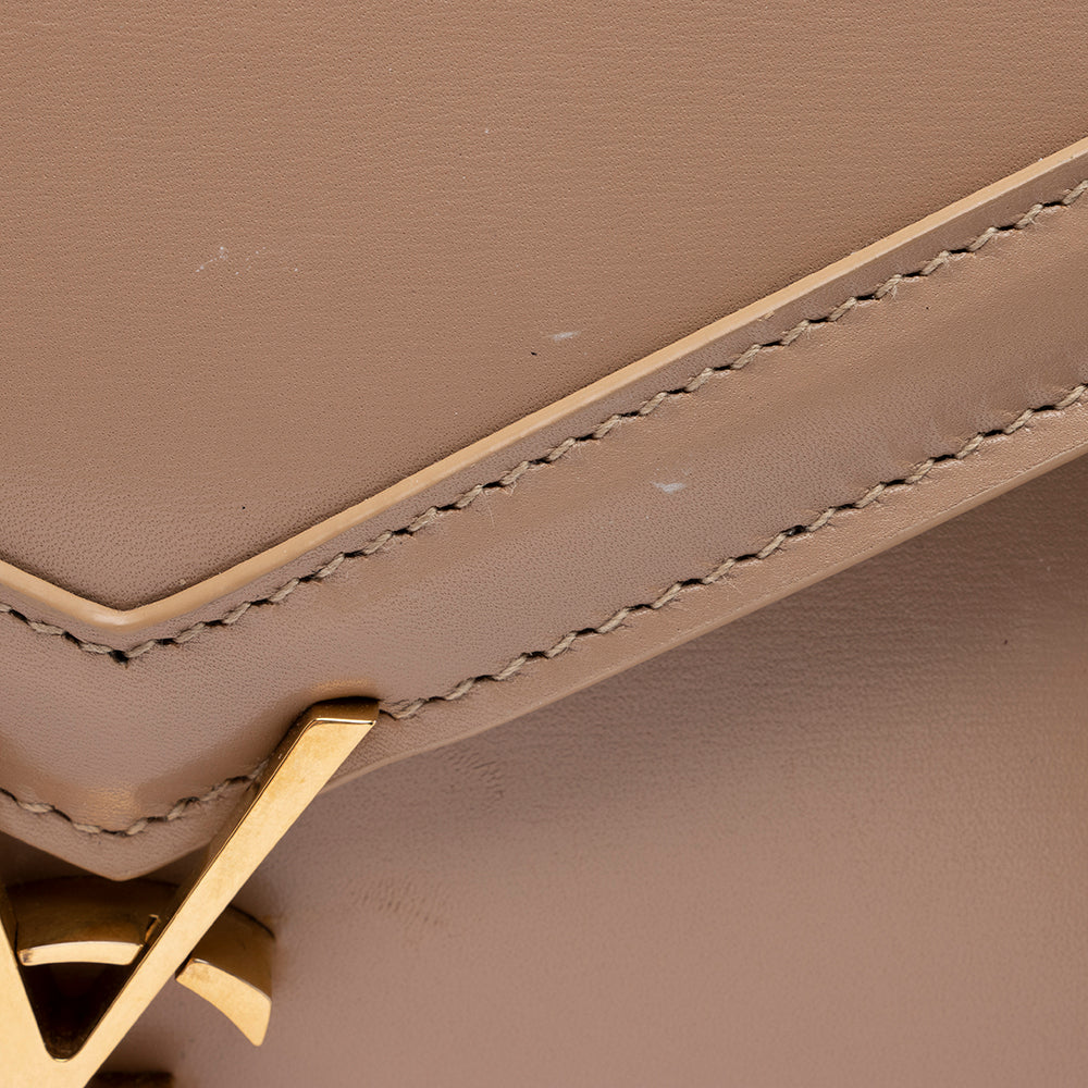 Saint Laurent Smooth Calfskin Monogram Cassandra Shoulder Bag (SHF-14588)