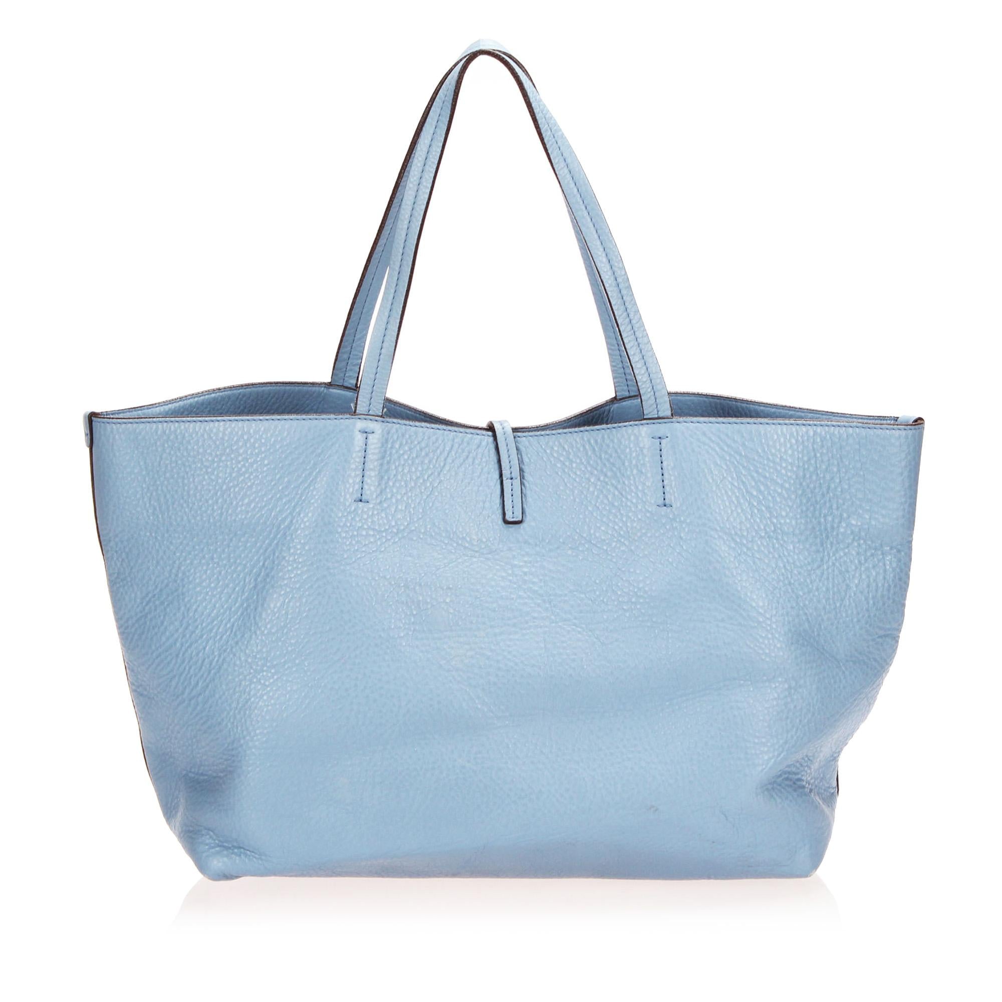 Salvatore Ferragamo Leather Bice Tote (SHG-12641)